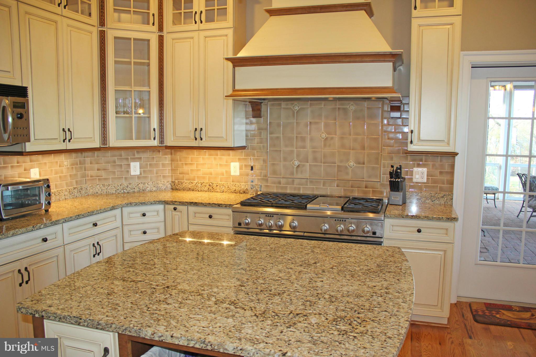 JOHNSON FARM ESTATES - Farm