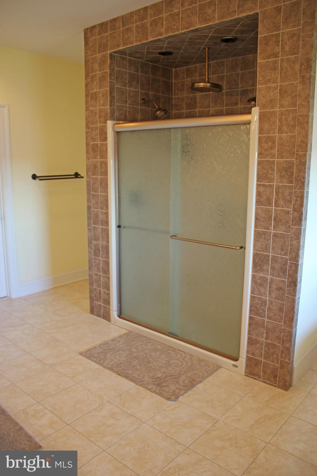 JOHNSON FARM ESTATES - Farm