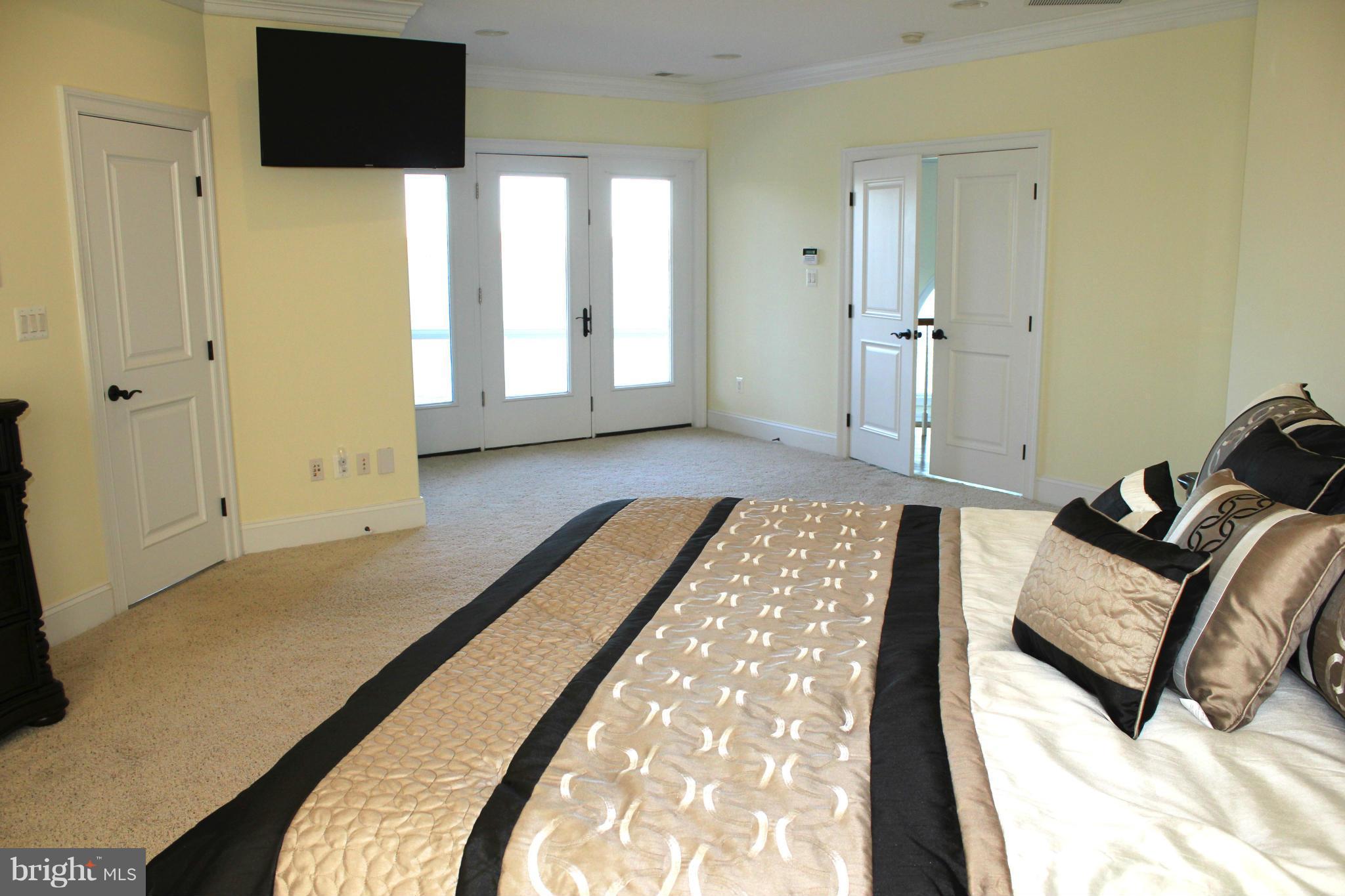 JOHNSON FARM ESTATES - Farm