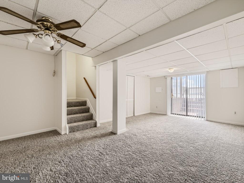 VILLA CAPRI - Residential Lease