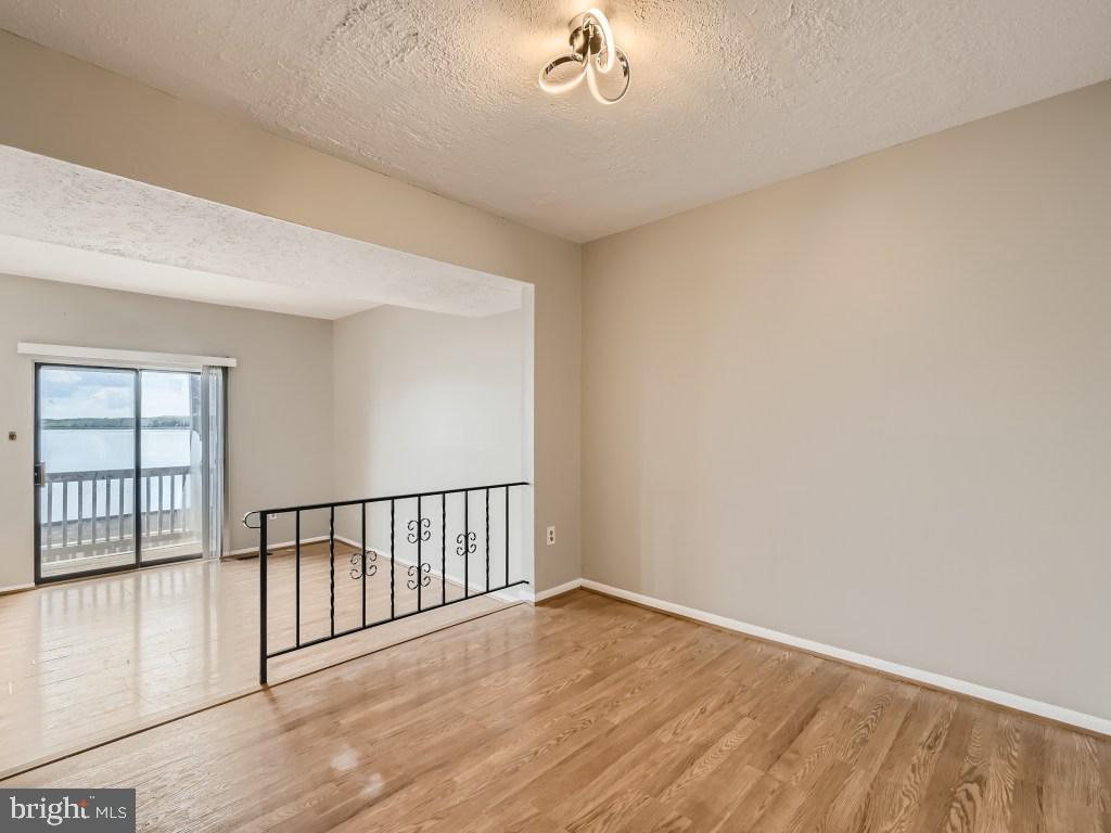 VILLA CAPRI - Residential Lease