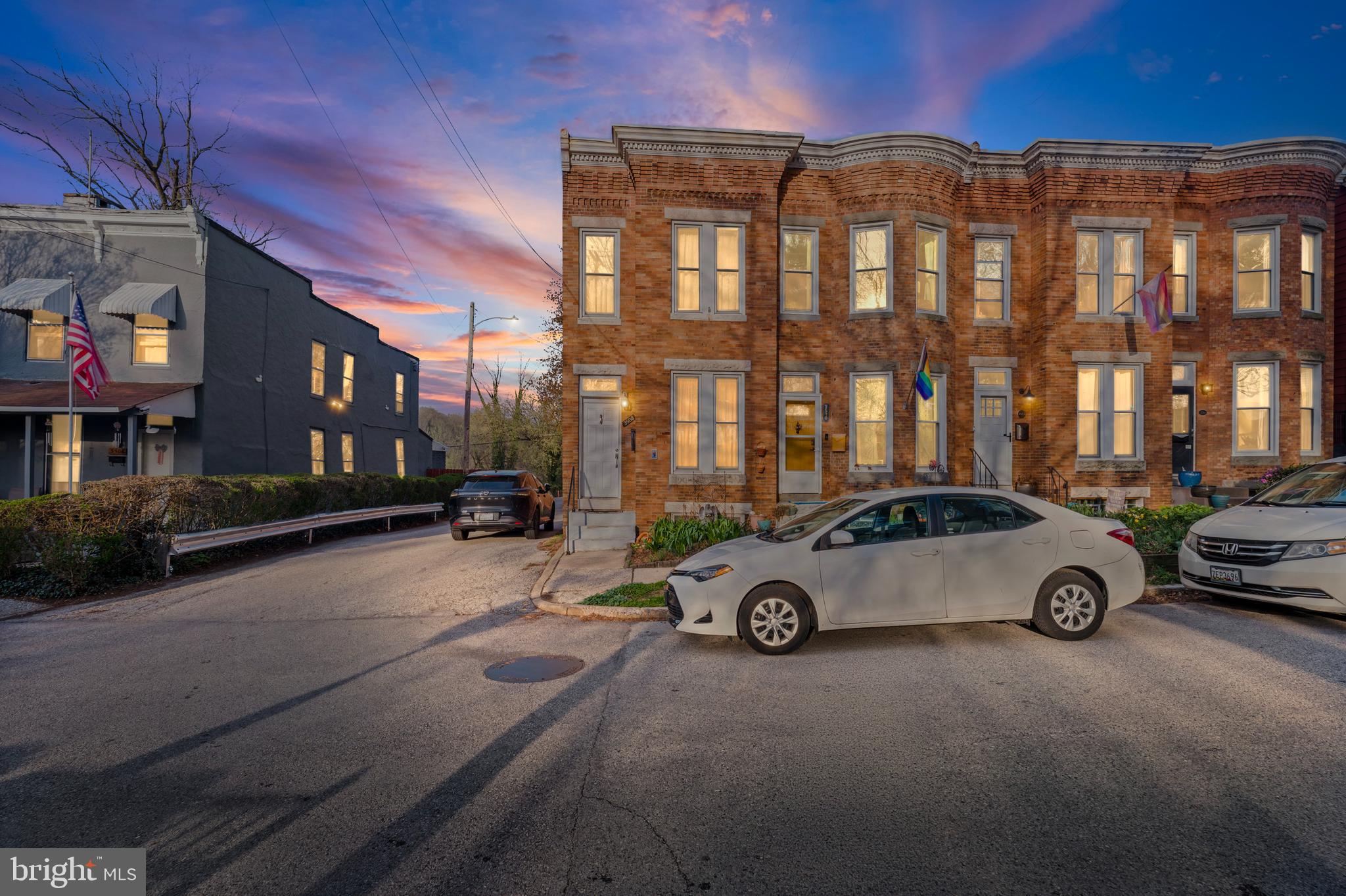 HAMPDEN HISTORIC DISTRICT - Residential