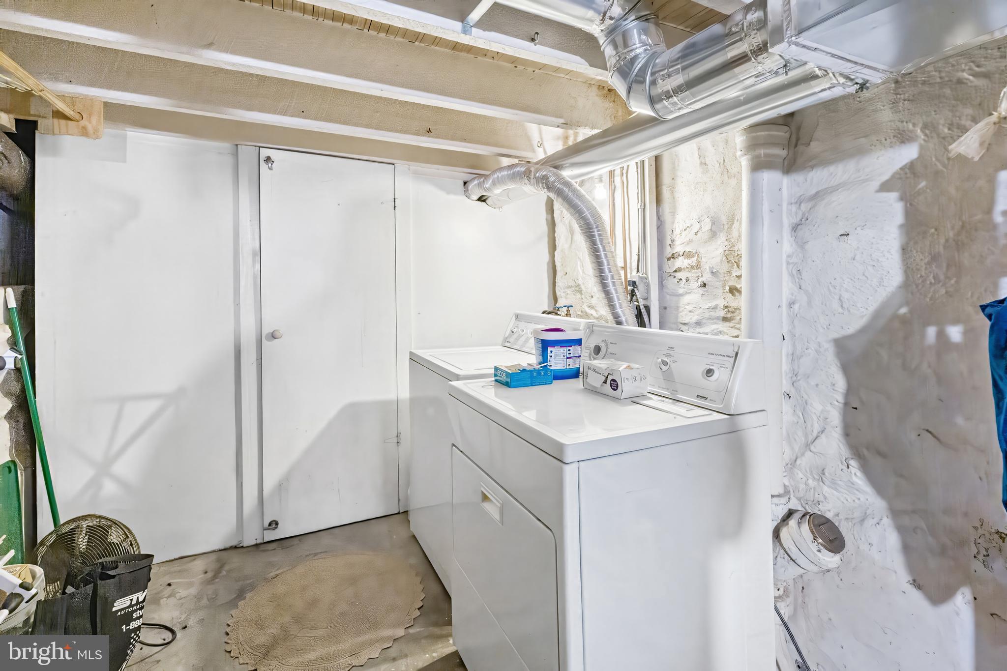 HAMPDEN HISTORIC DISTRICT - Residential