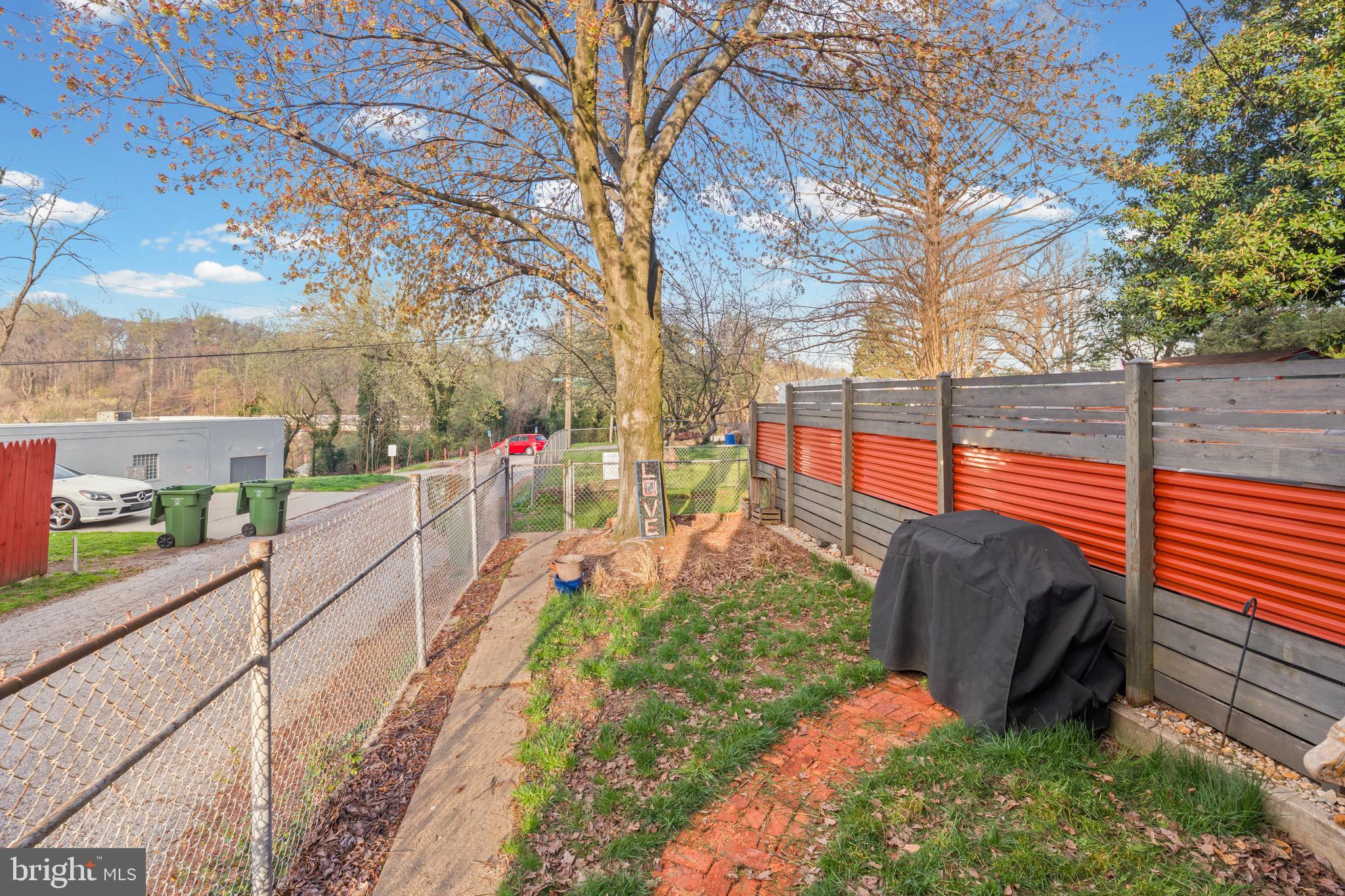 HAMPDEN HISTORIC DISTRICT - Residential