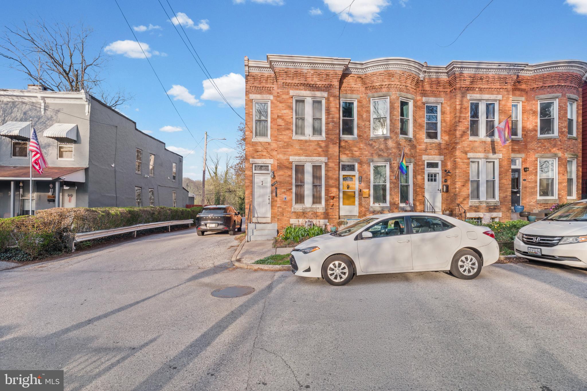 HAMPDEN HISTORIC DISTRICT - Residential