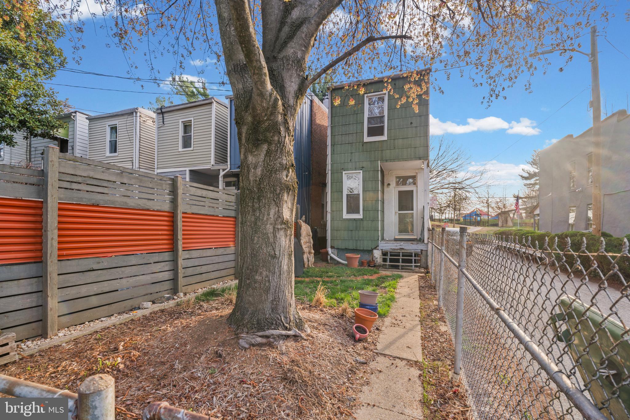 HAMPDEN HISTORIC DISTRICT - Residential