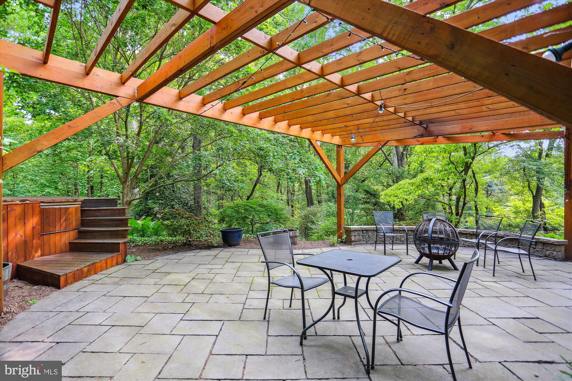 KEMP MILL ESTATES - Residential