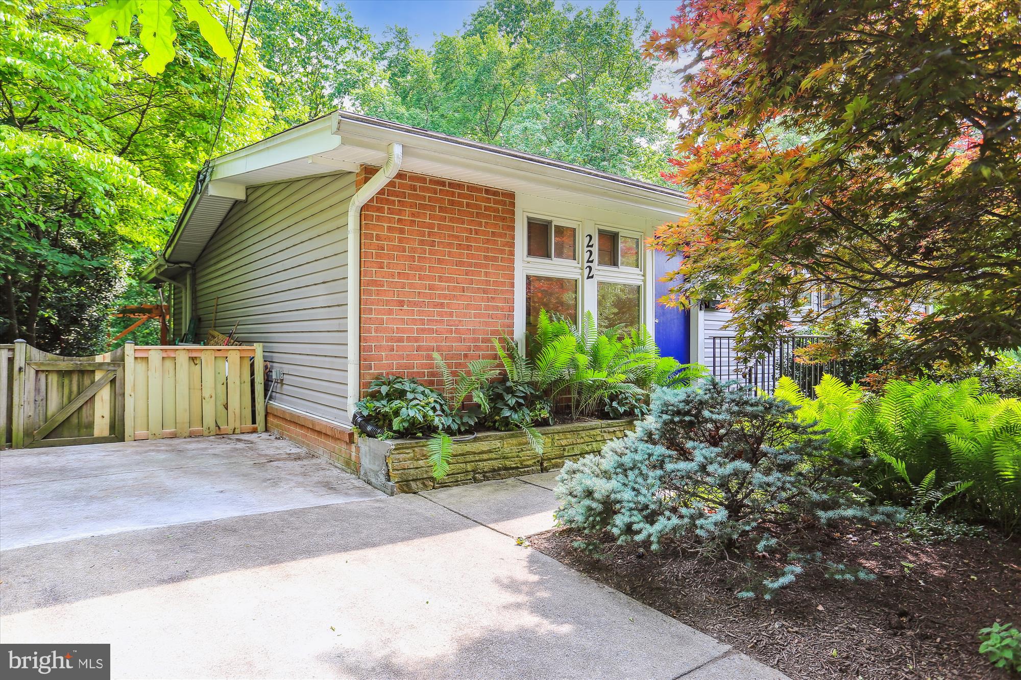 KEMP MILL ESTATES - Residential