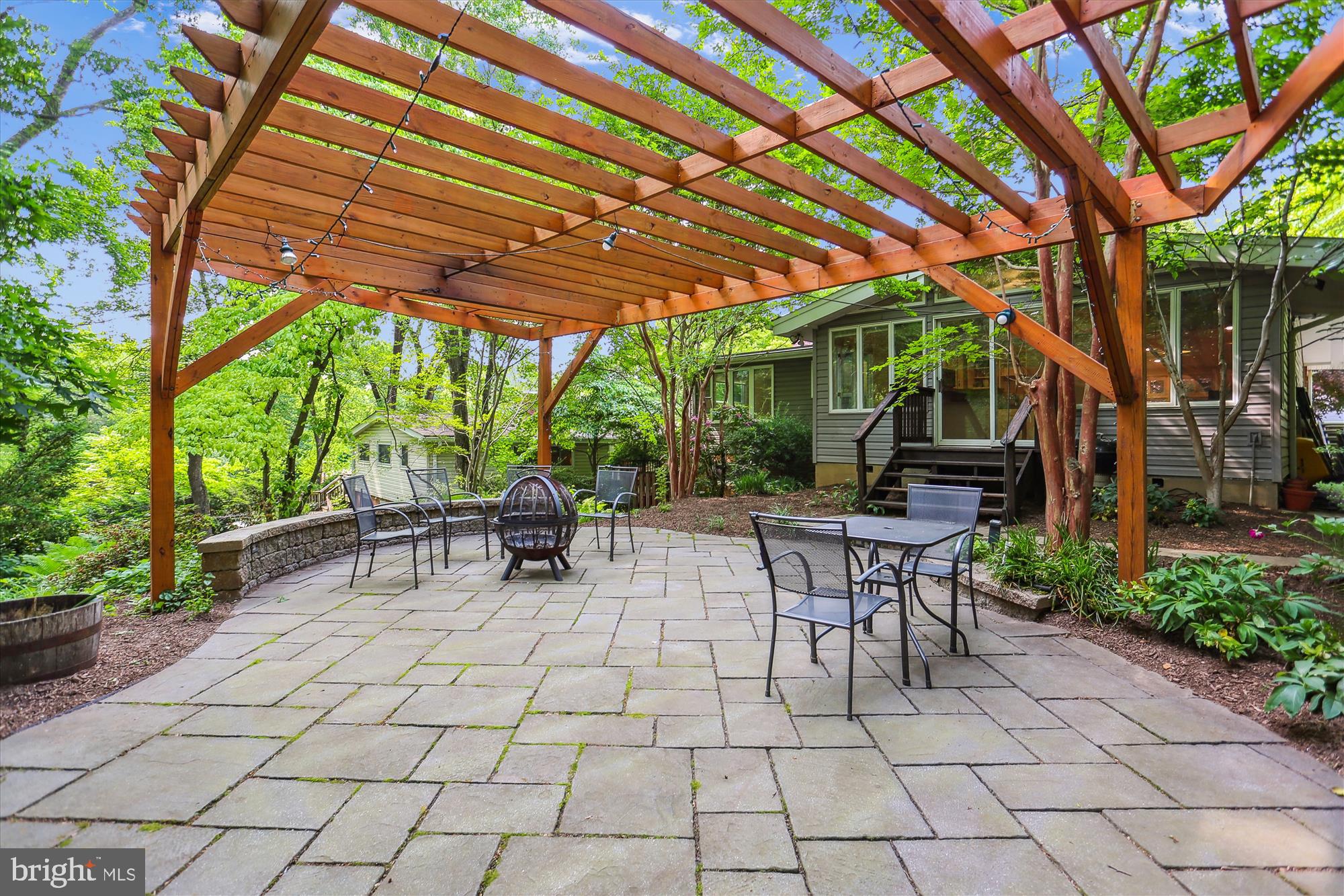 KEMP MILL ESTATES - Residential