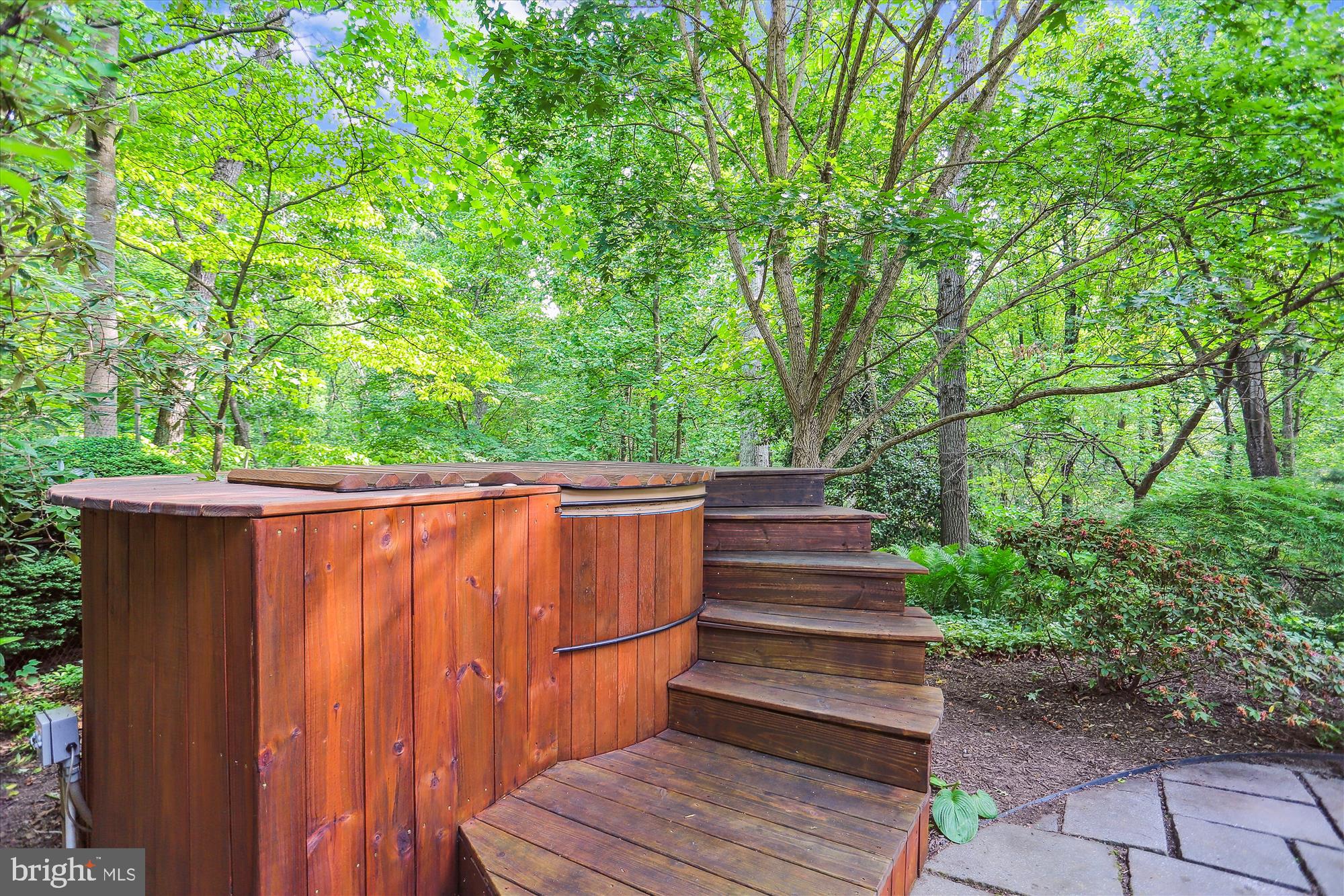 KEMP MILL ESTATES - Residential