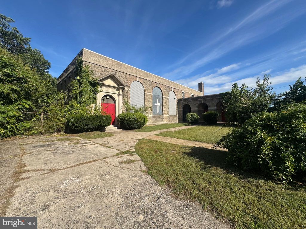 Photo of 529 E Washington Lane, PHILADELPHIA, PA 19144 (MLS # PAPH2527112)