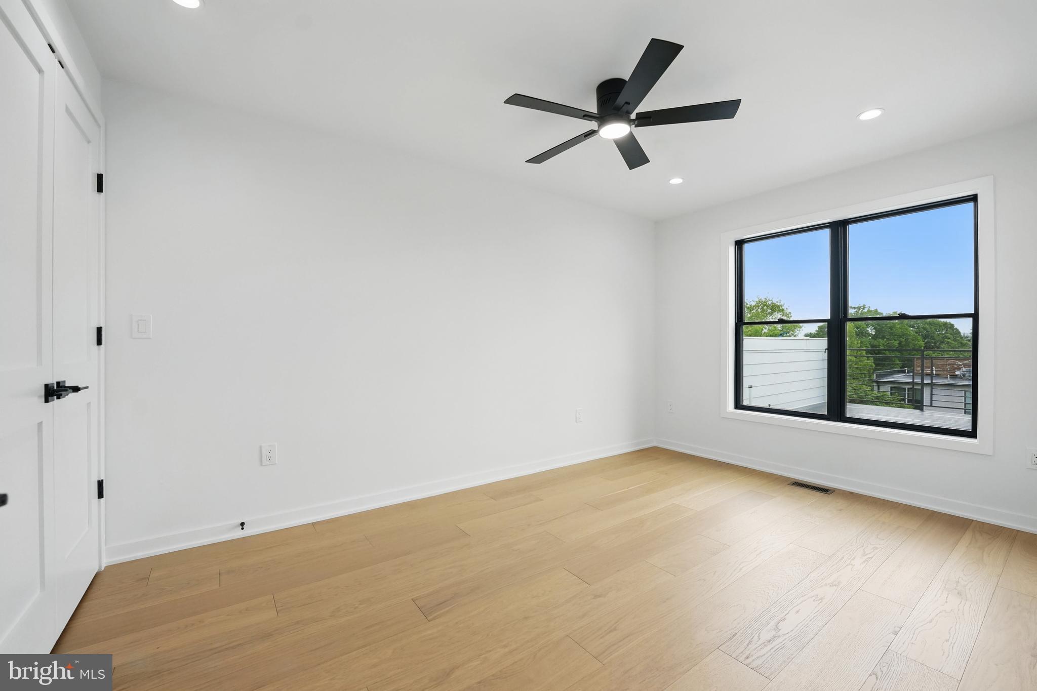 BURLEITH - Residential