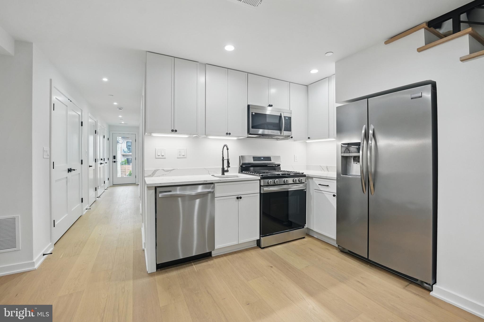 BURLEITH - Residential