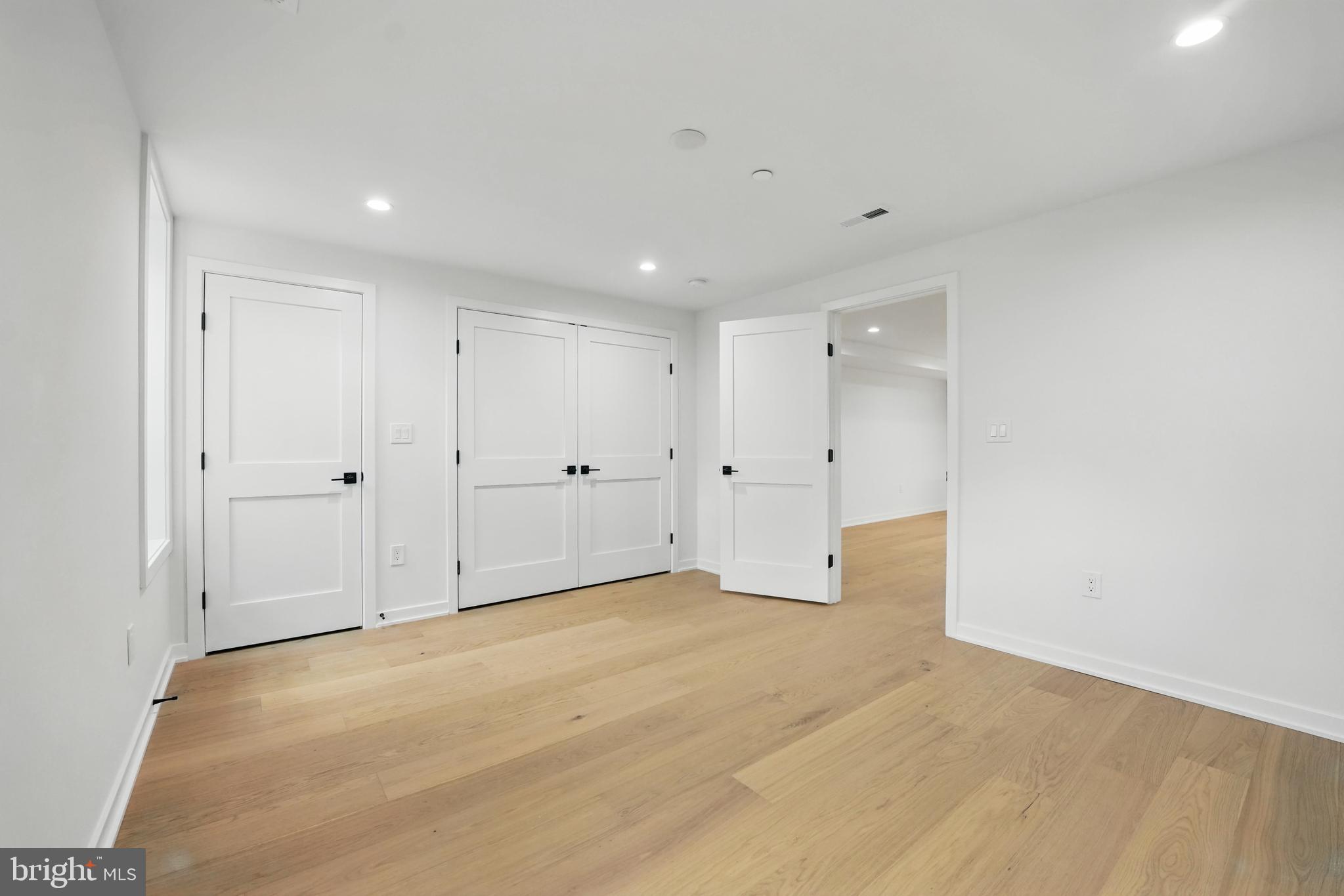 BURLEITH - Residential