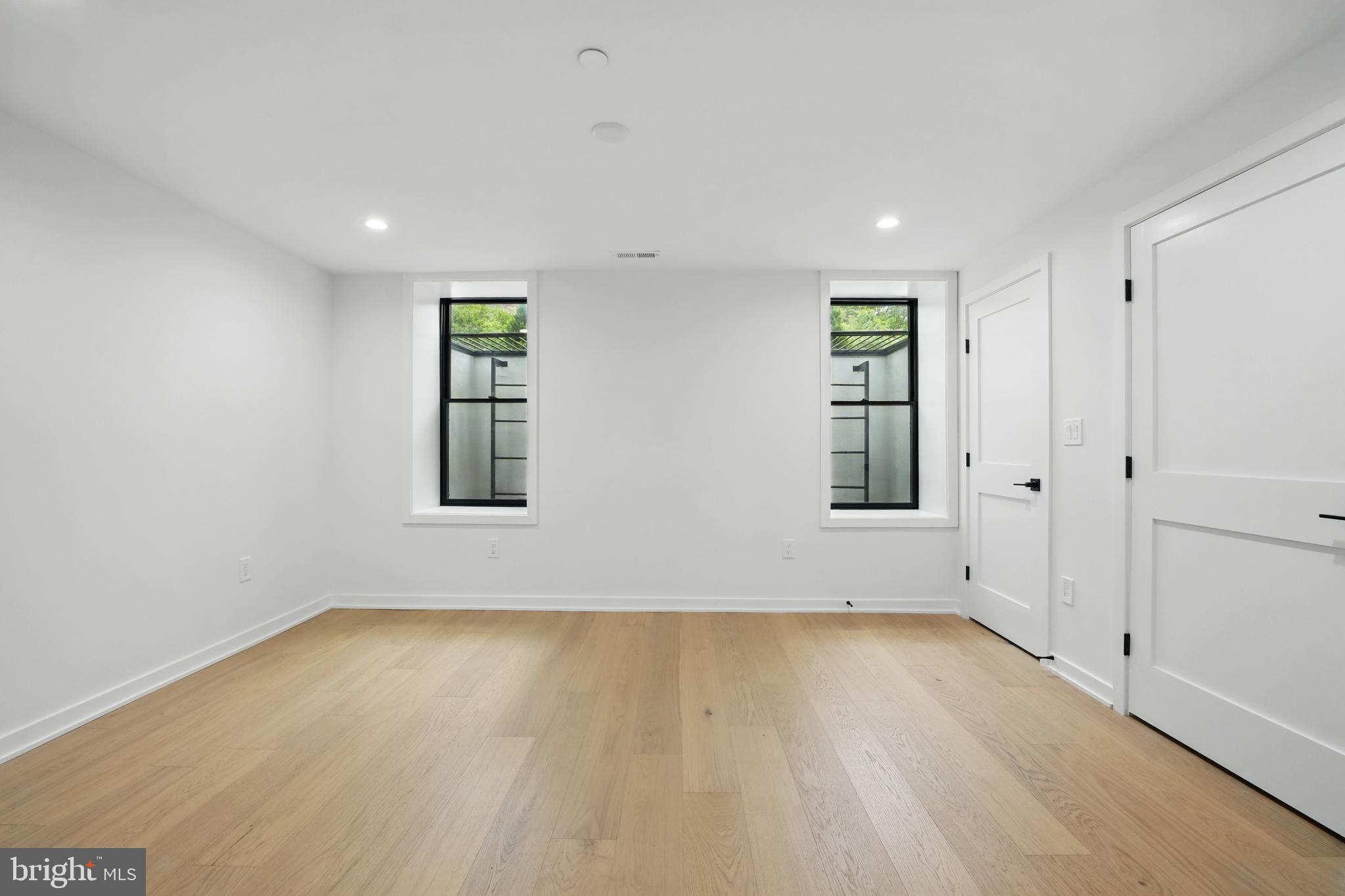 BURLEITH - Residential