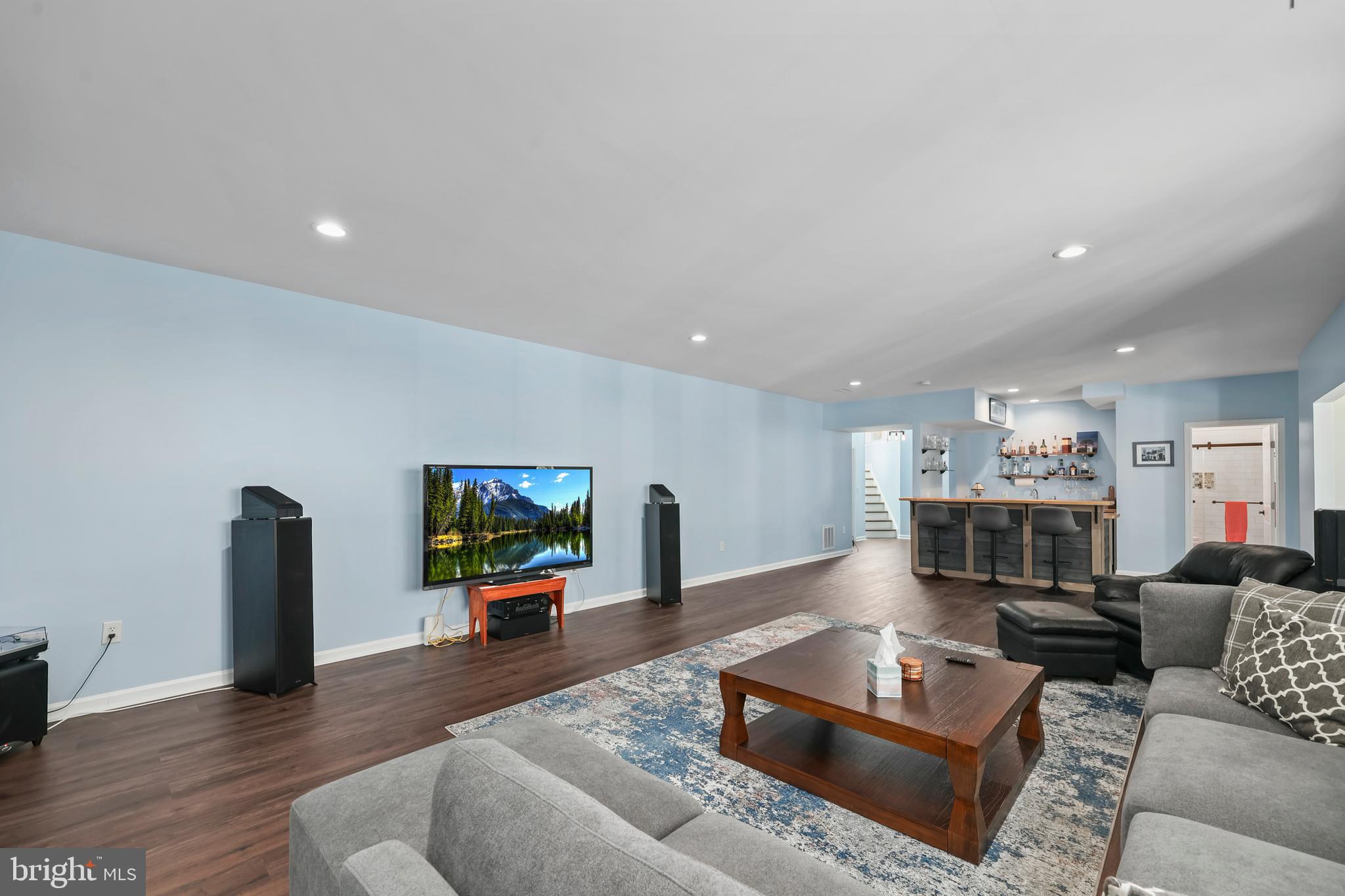 RIVER GLEN - Residential