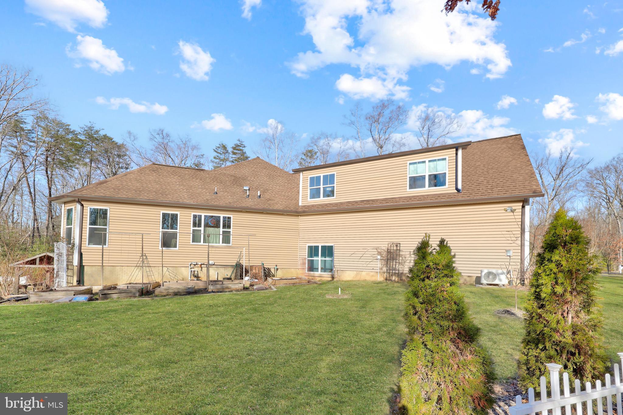 RIVER GLEN - Residential