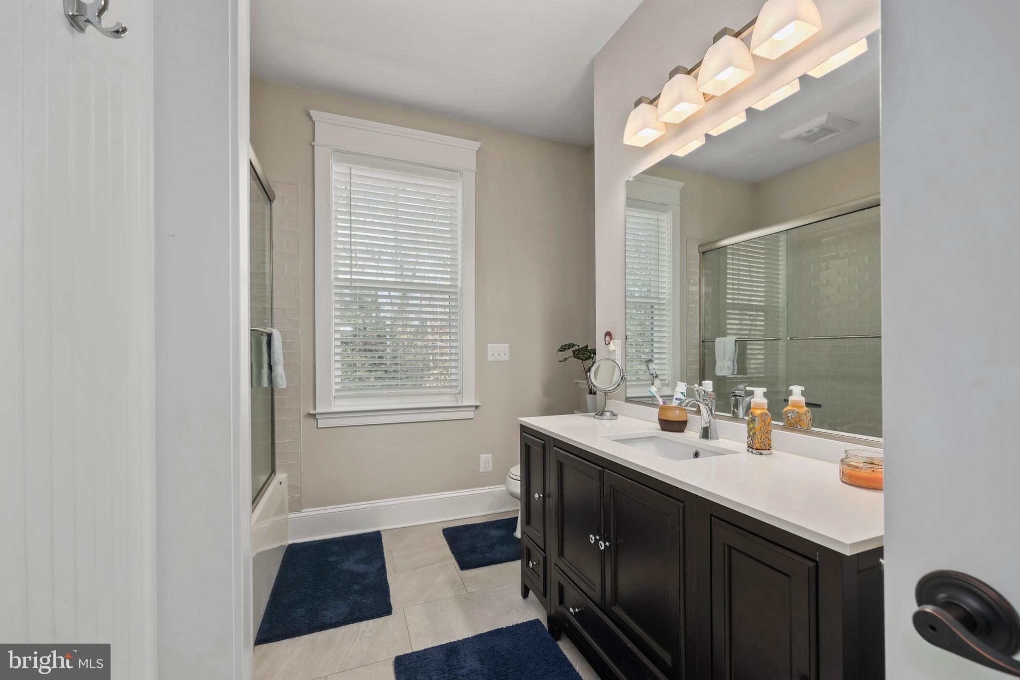 RIVER GLEN - Residential