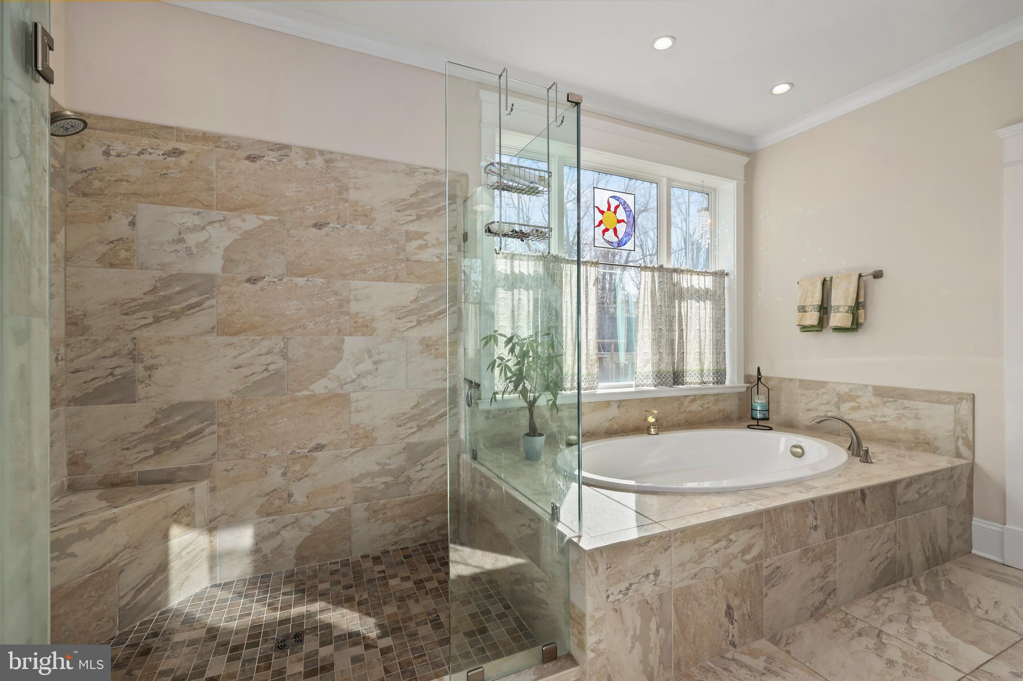 RIVER GLEN - Residential