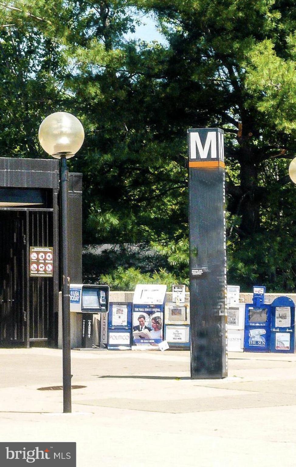 LEE LANDING COND - Residential Lease