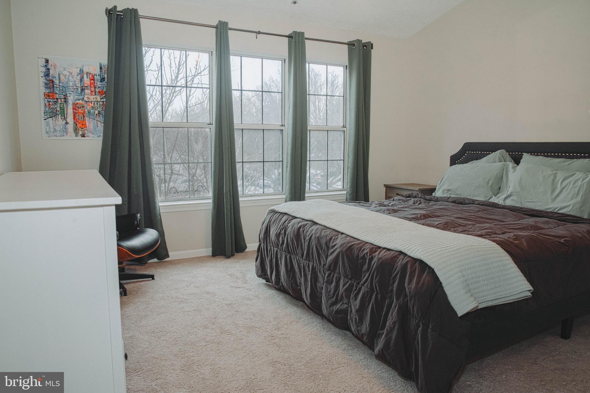 LEE LANDING COND - Residential Lease