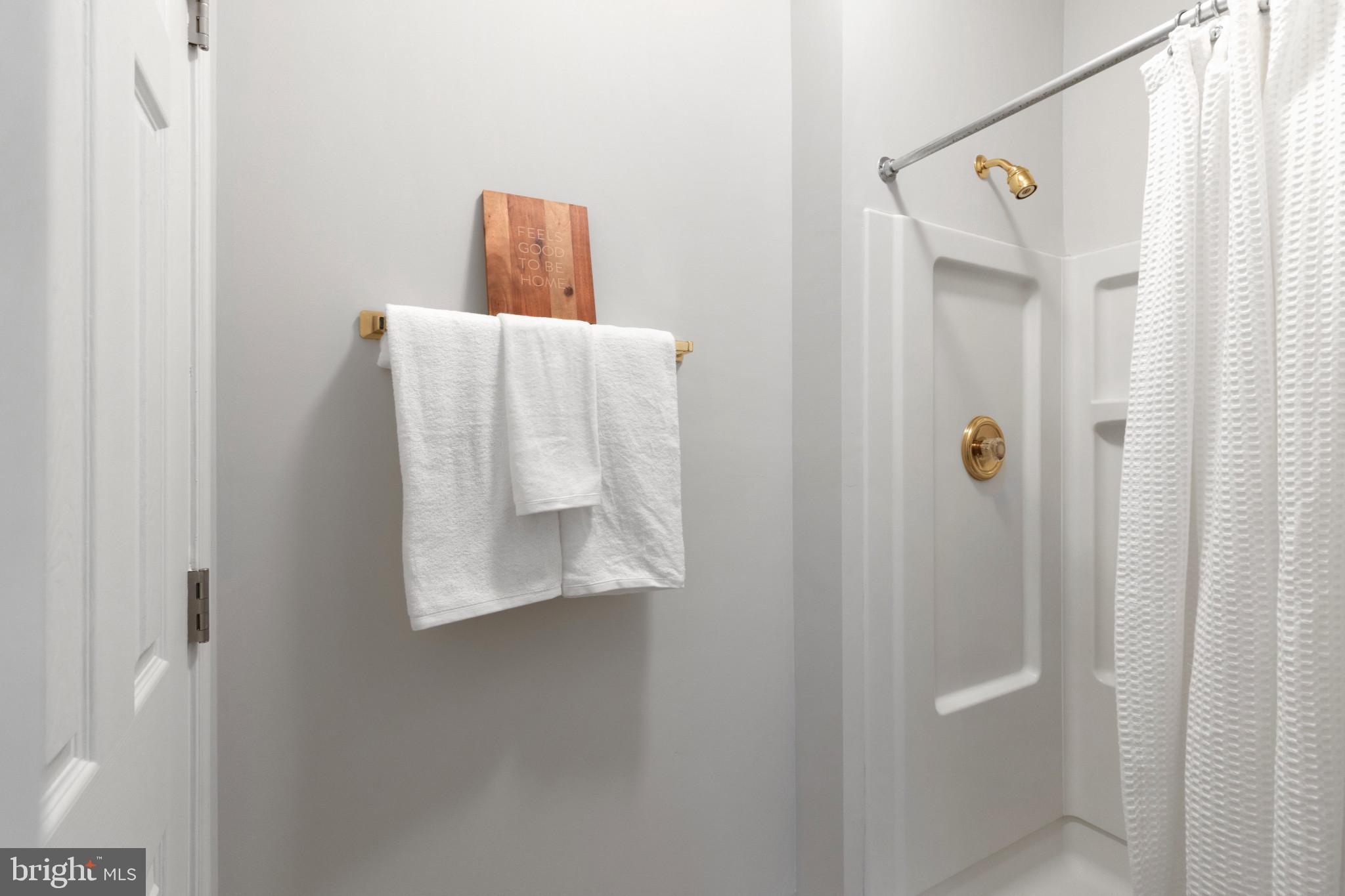 RIVERGATE - Residential