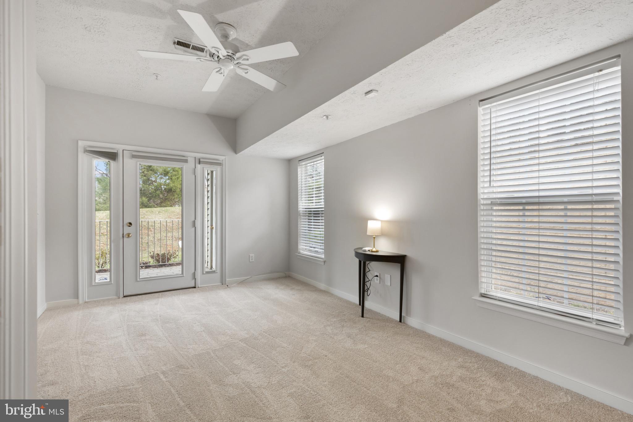 RIVERGATE - Residential