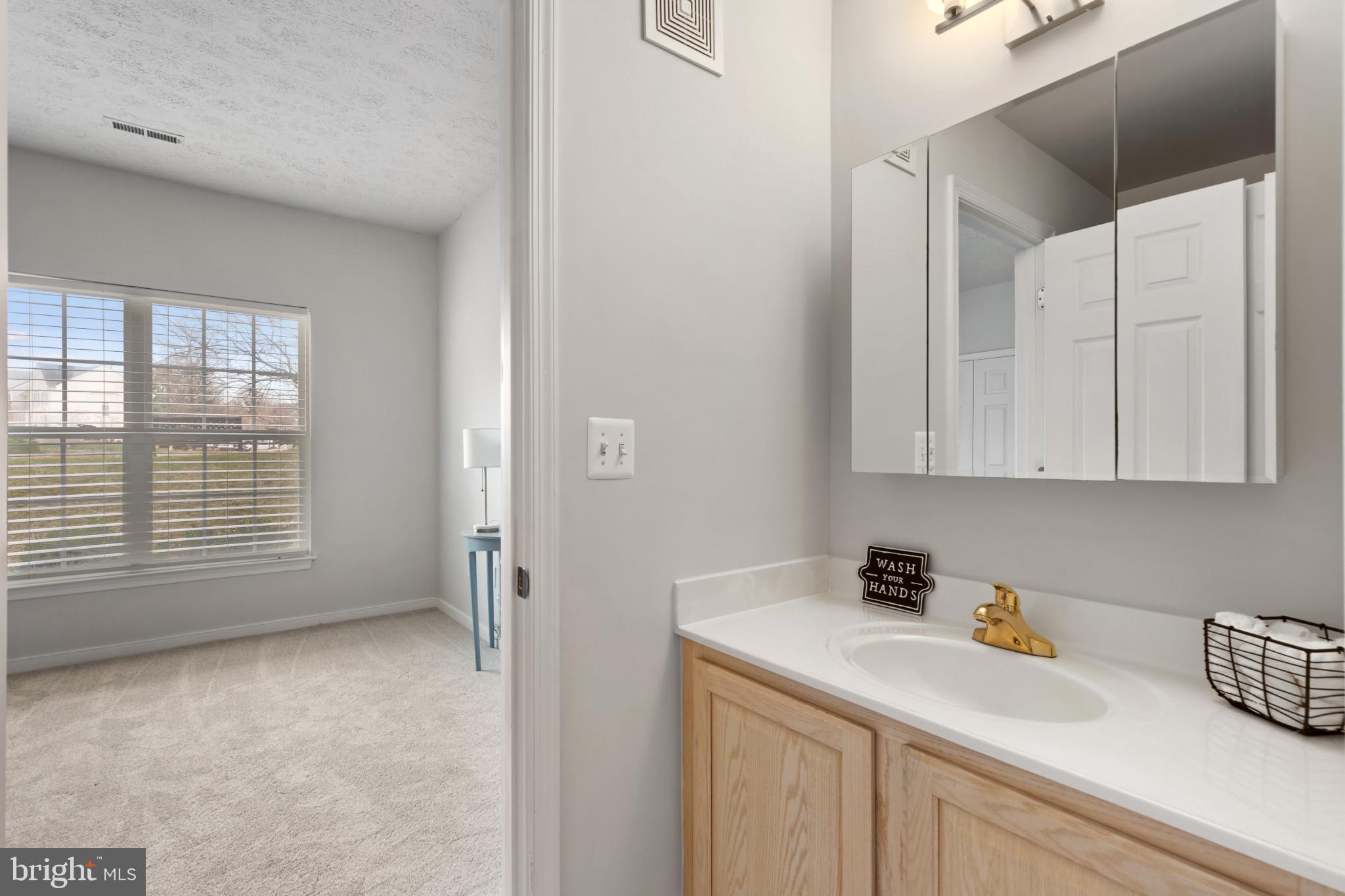 RIVERGATE - Residential