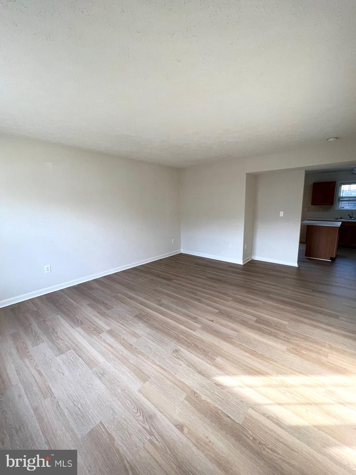 COVENTRY CREEK - Residential Lease