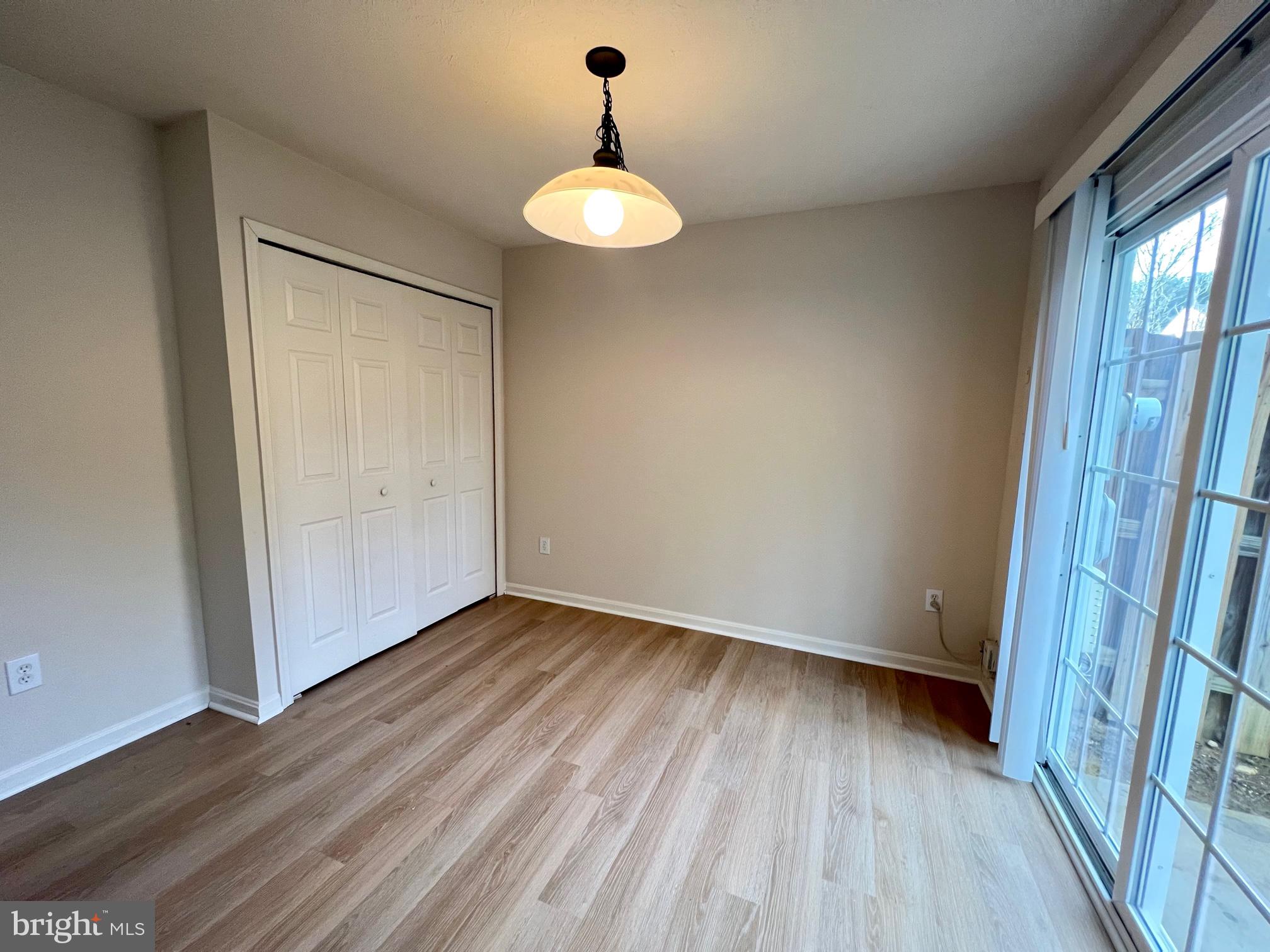 COVENTRY CREEK - Residential Lease