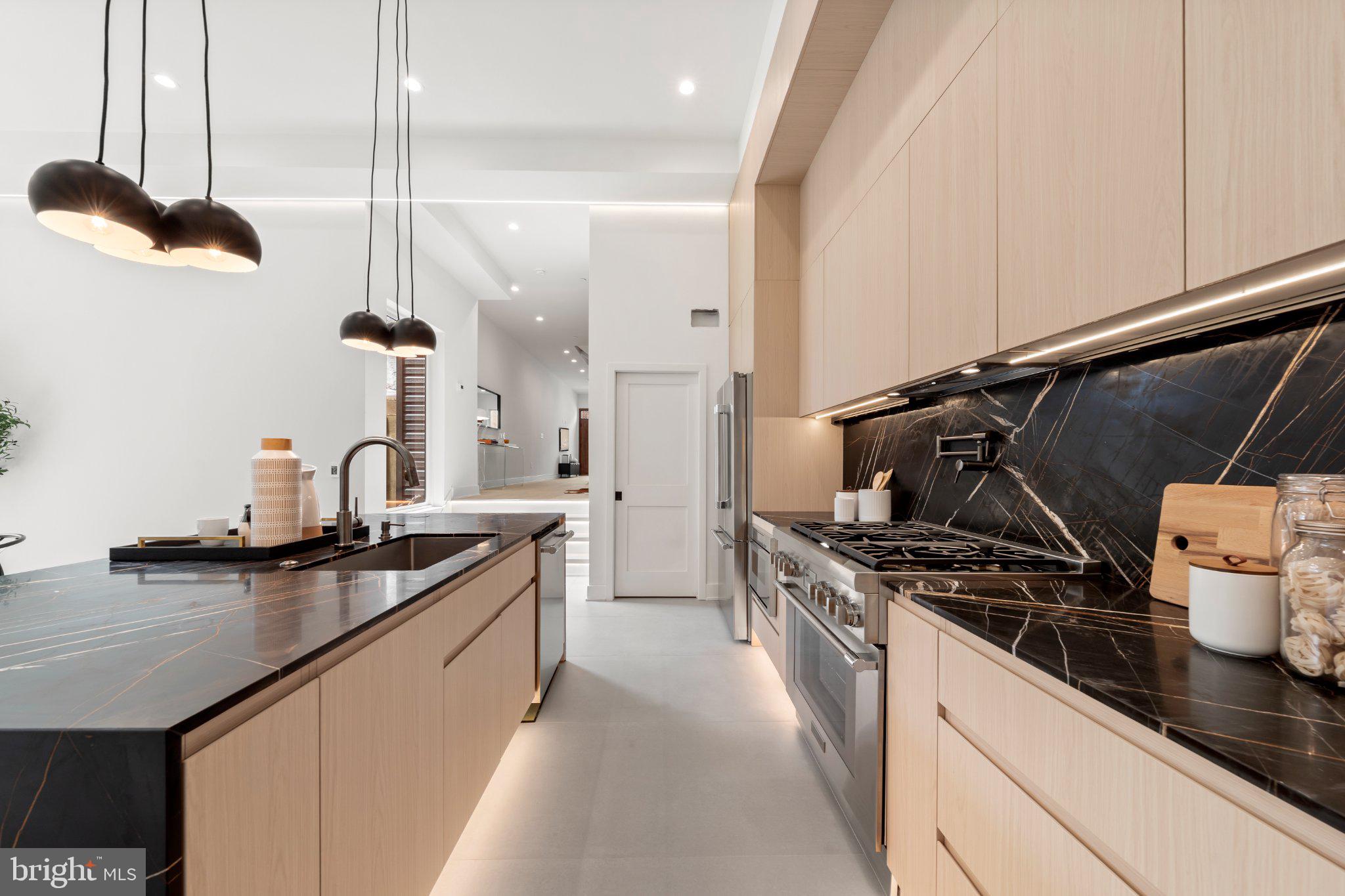 FISHTOWN - Residential