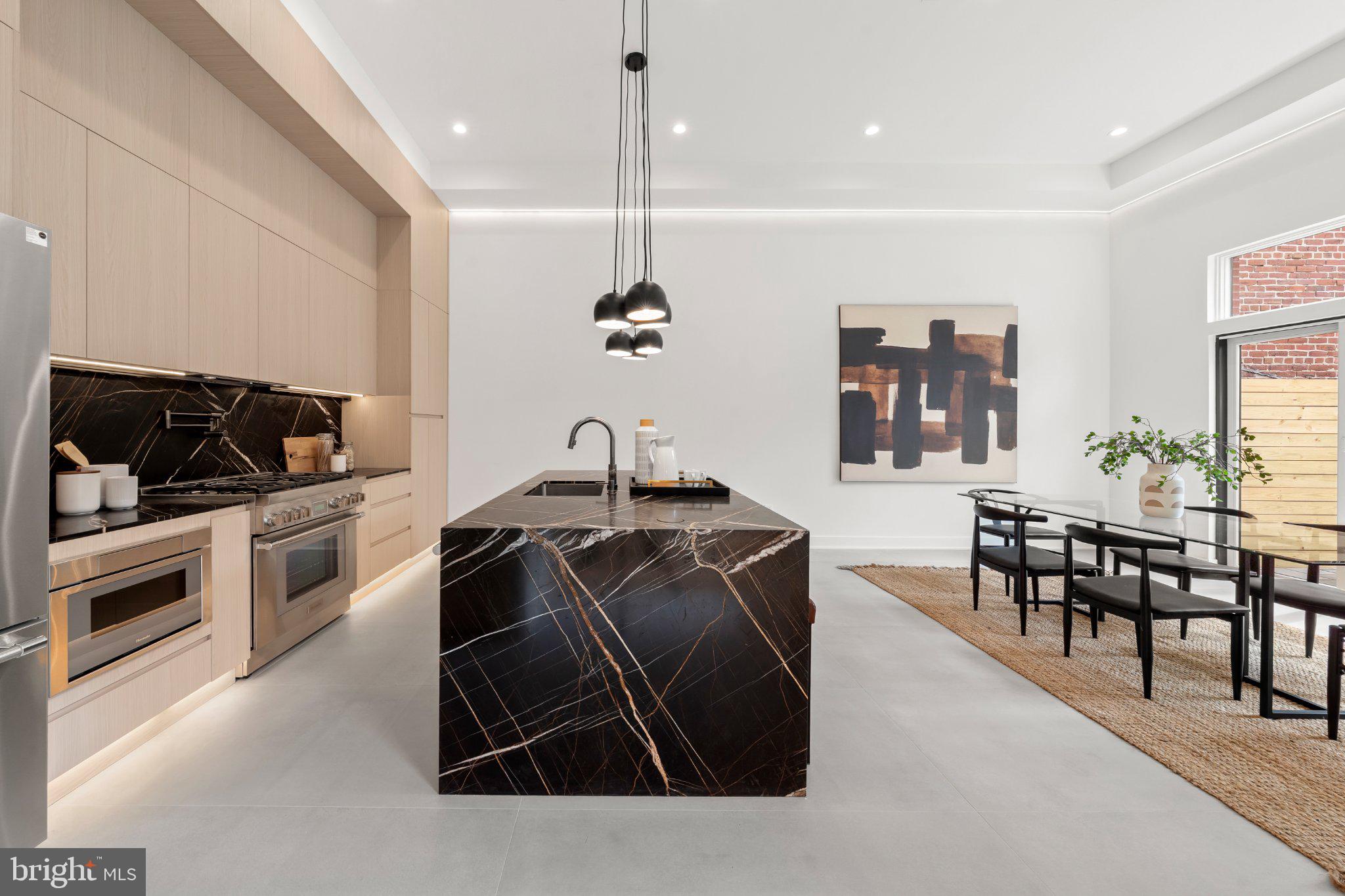 FISHTOWN - Residential