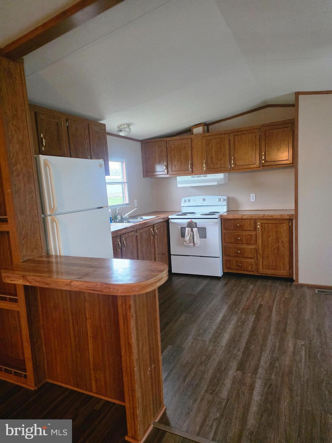 WARM SPRING ESTATES - Residential