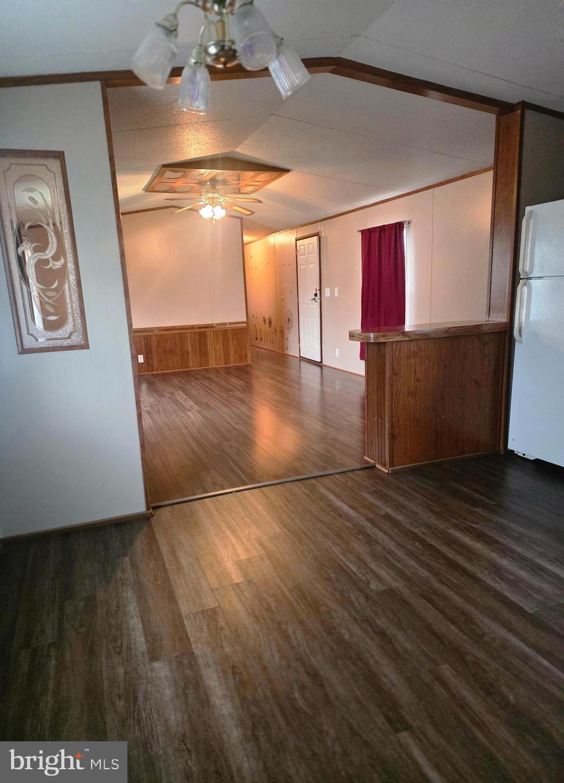 WARM SPRING ESTATES - Residential