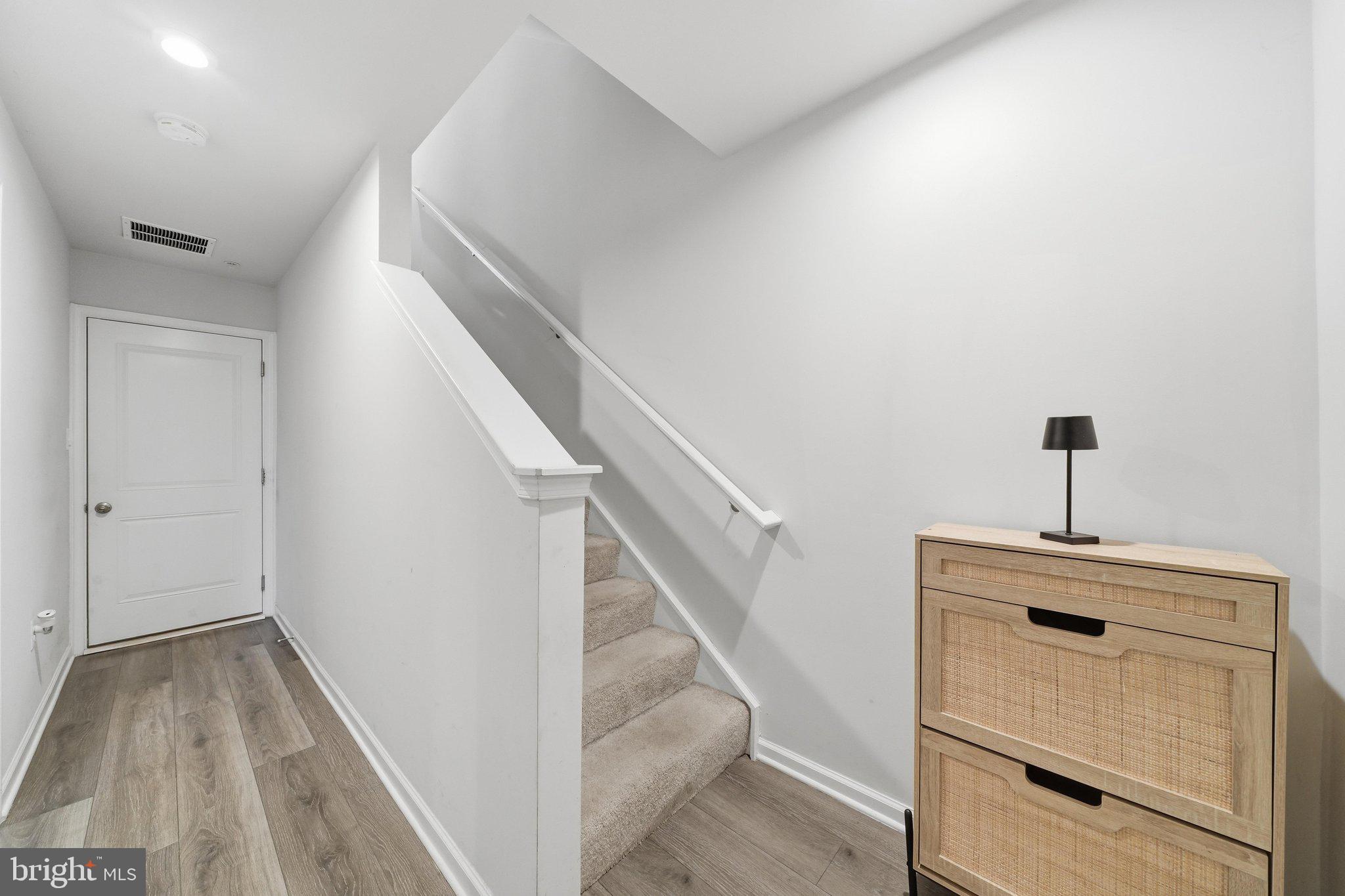 19712 PRESERVATION MEWS