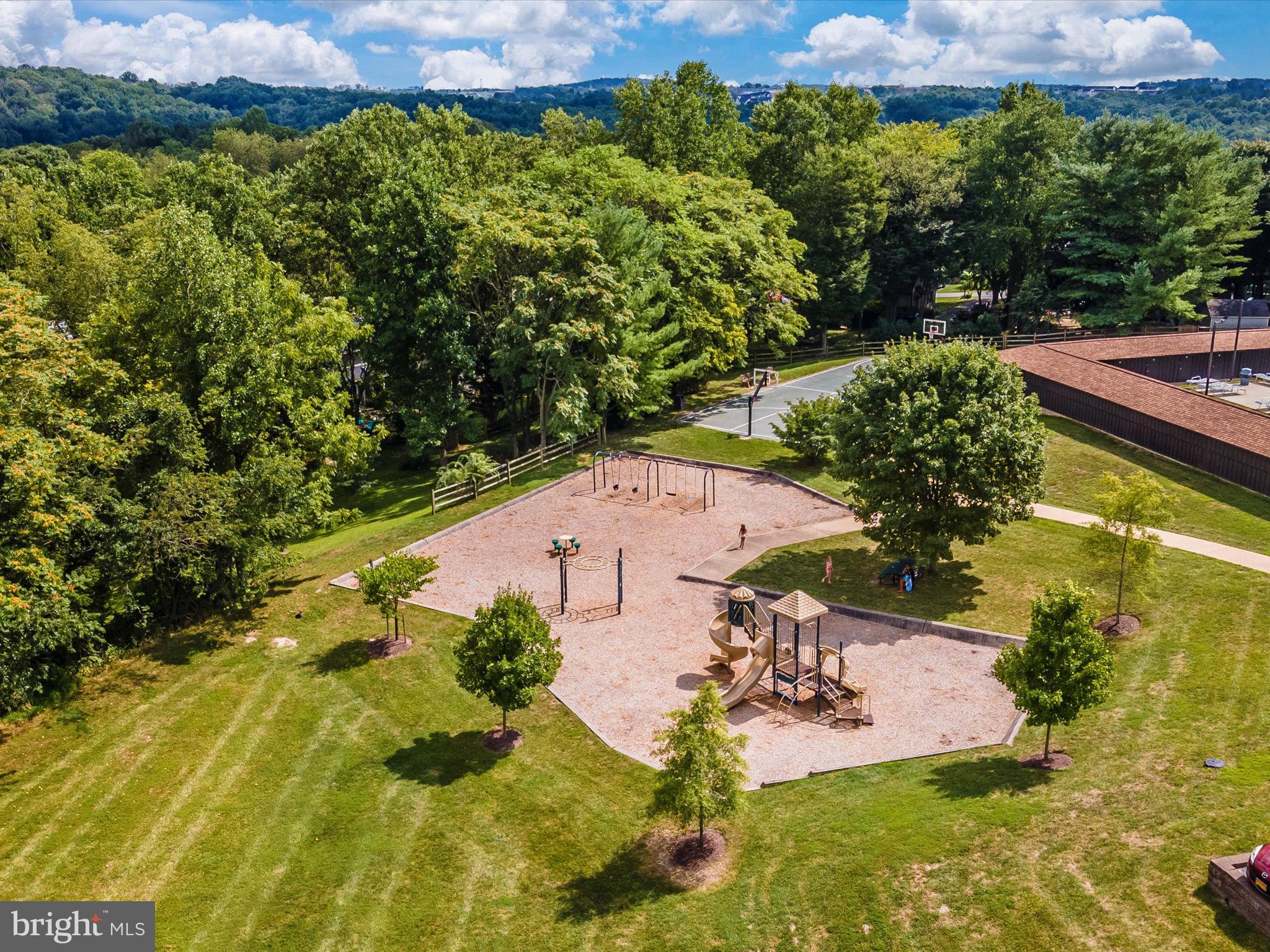 WOODRIDGE AT LAKE LINGANORE - Residential