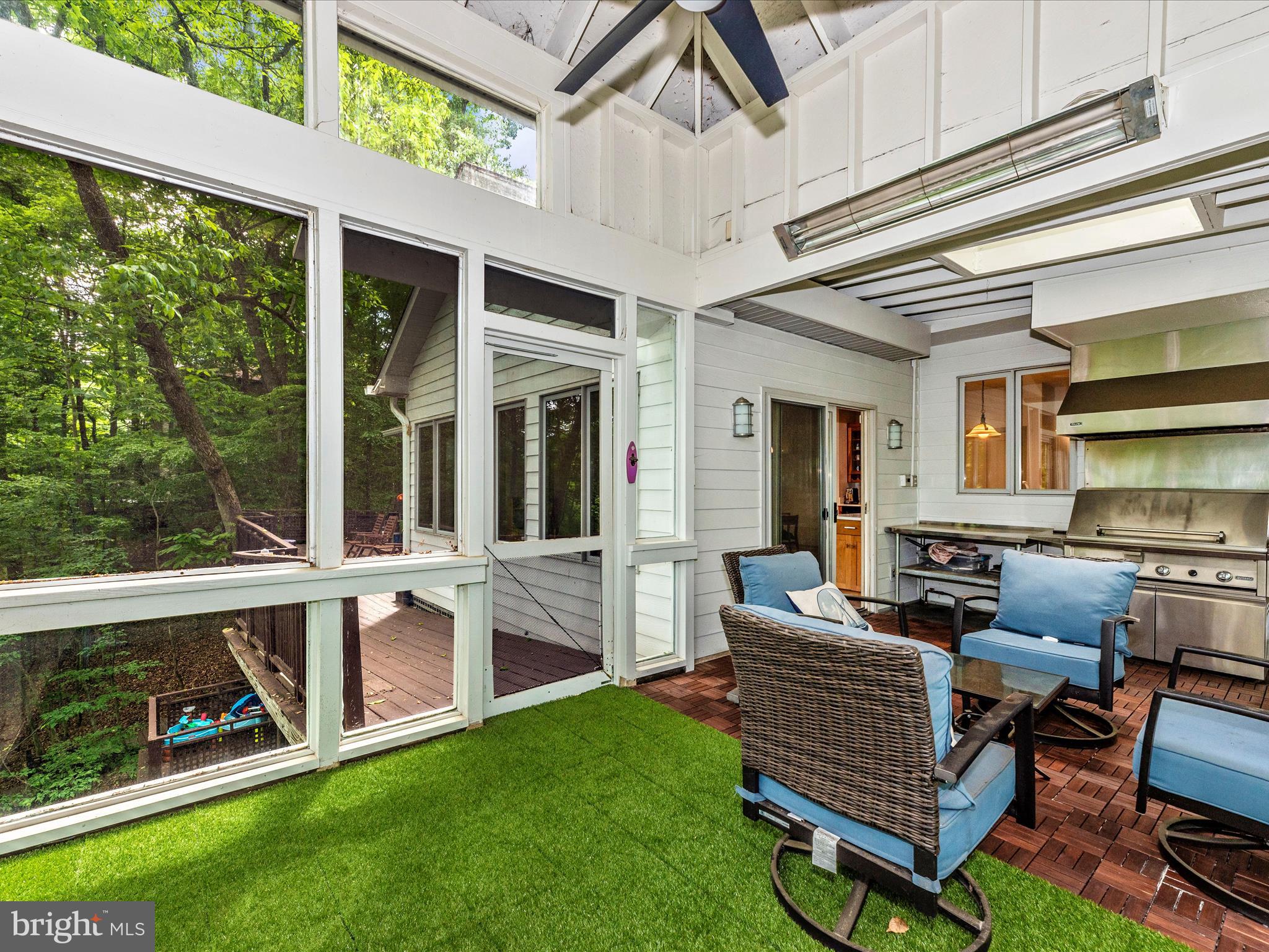 WOODRIDGE AT LAKE LINGANORE - Residential