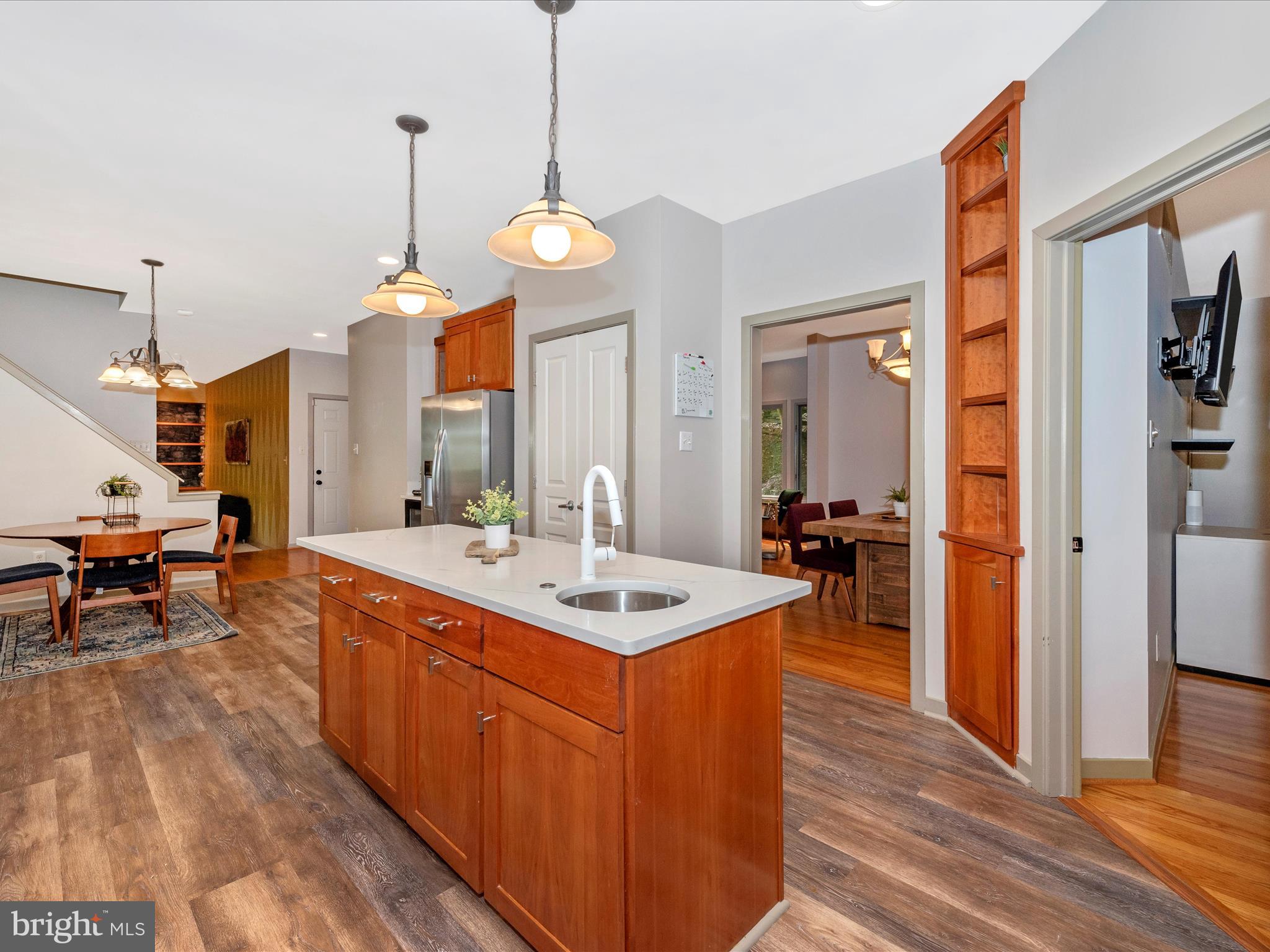 WOODRIDGE AT LAKE LINGANORE - Residential