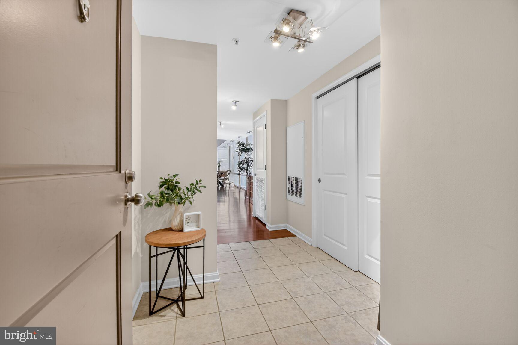 930 WAYNE AVENUE 405