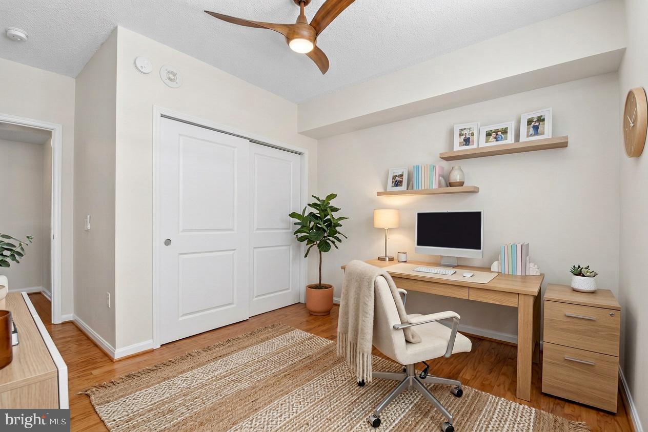 CRESCENT - Residential