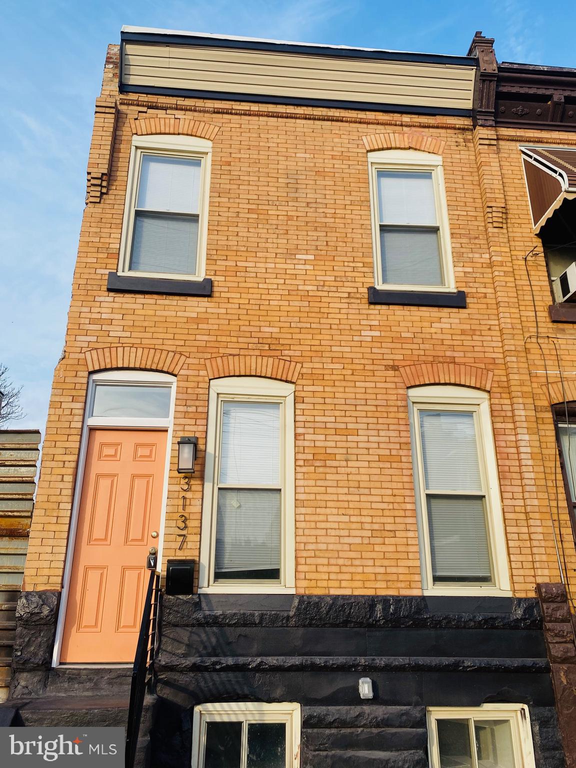 STRAWBERRY MANSION - Residential Lease