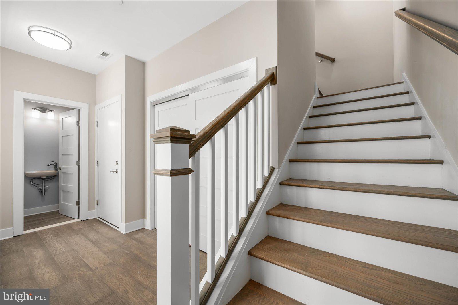 CAINE WOODS - Residential