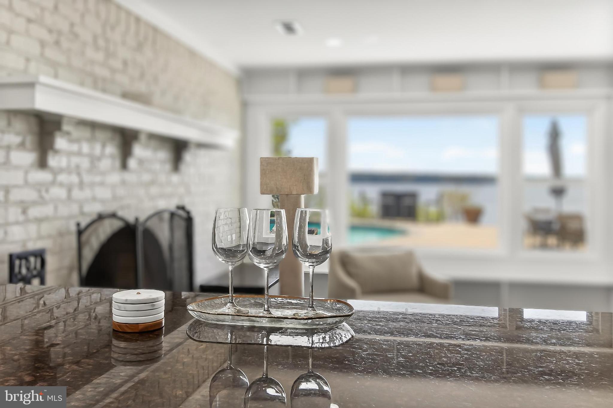 HALLOWING POINT RIVER ESTATES - Residential