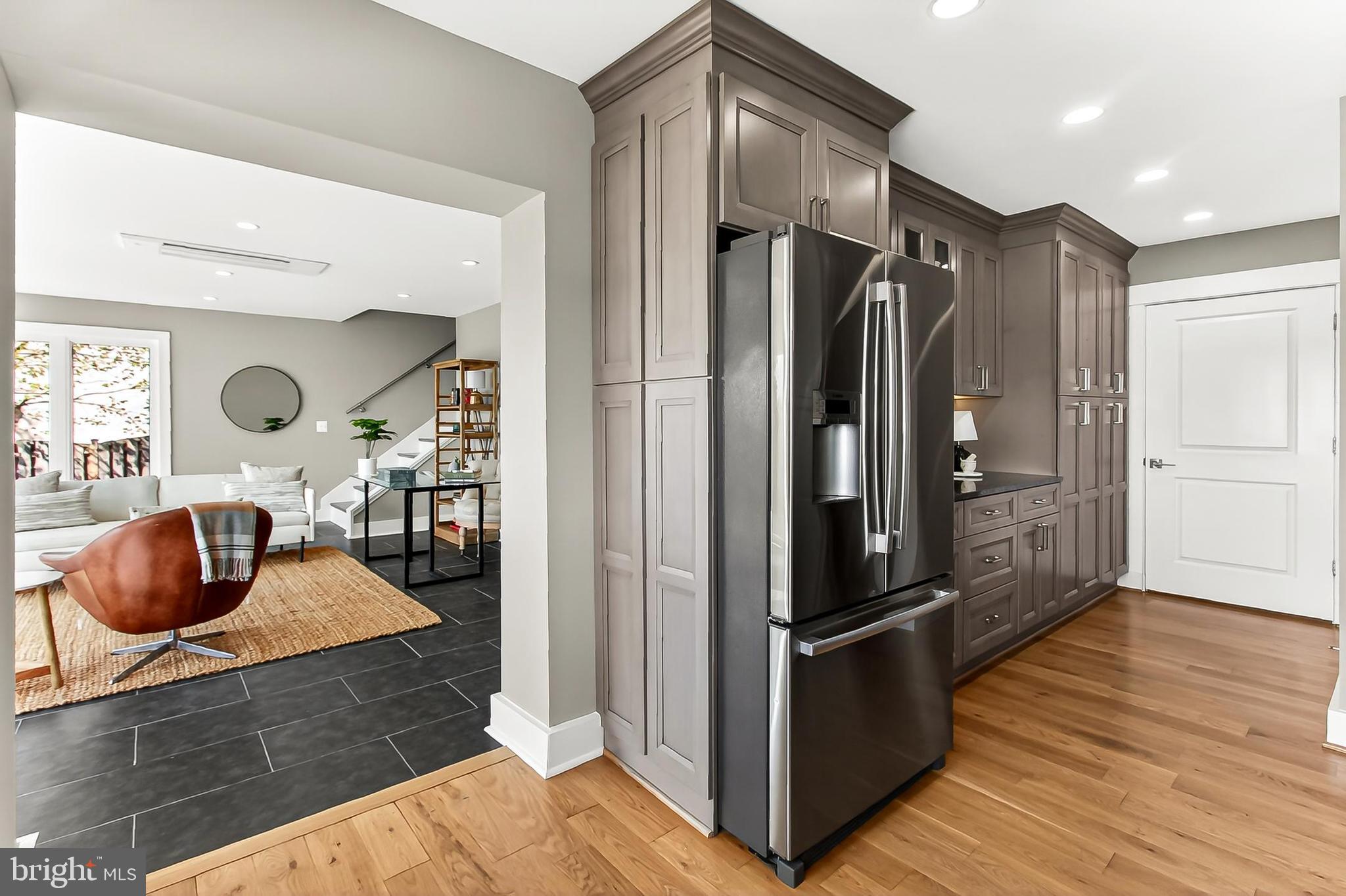 HALLOWING POINT RIVER ESTATES - Residential