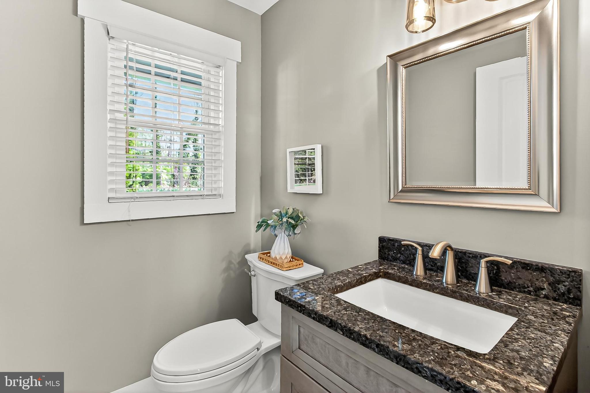 HALLOWING POINT RIVER ESTATES - Residential