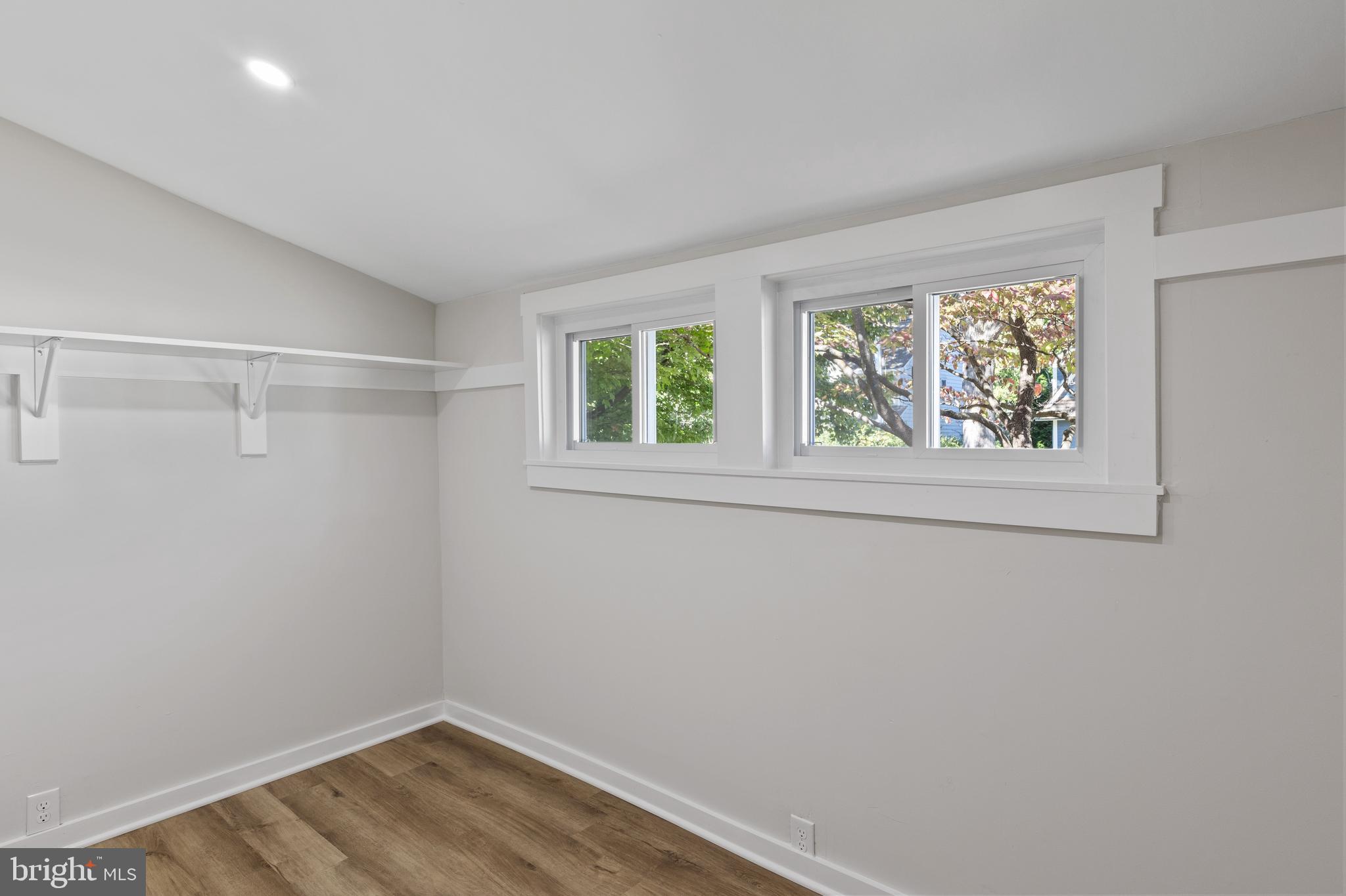 BON AIR - Residential