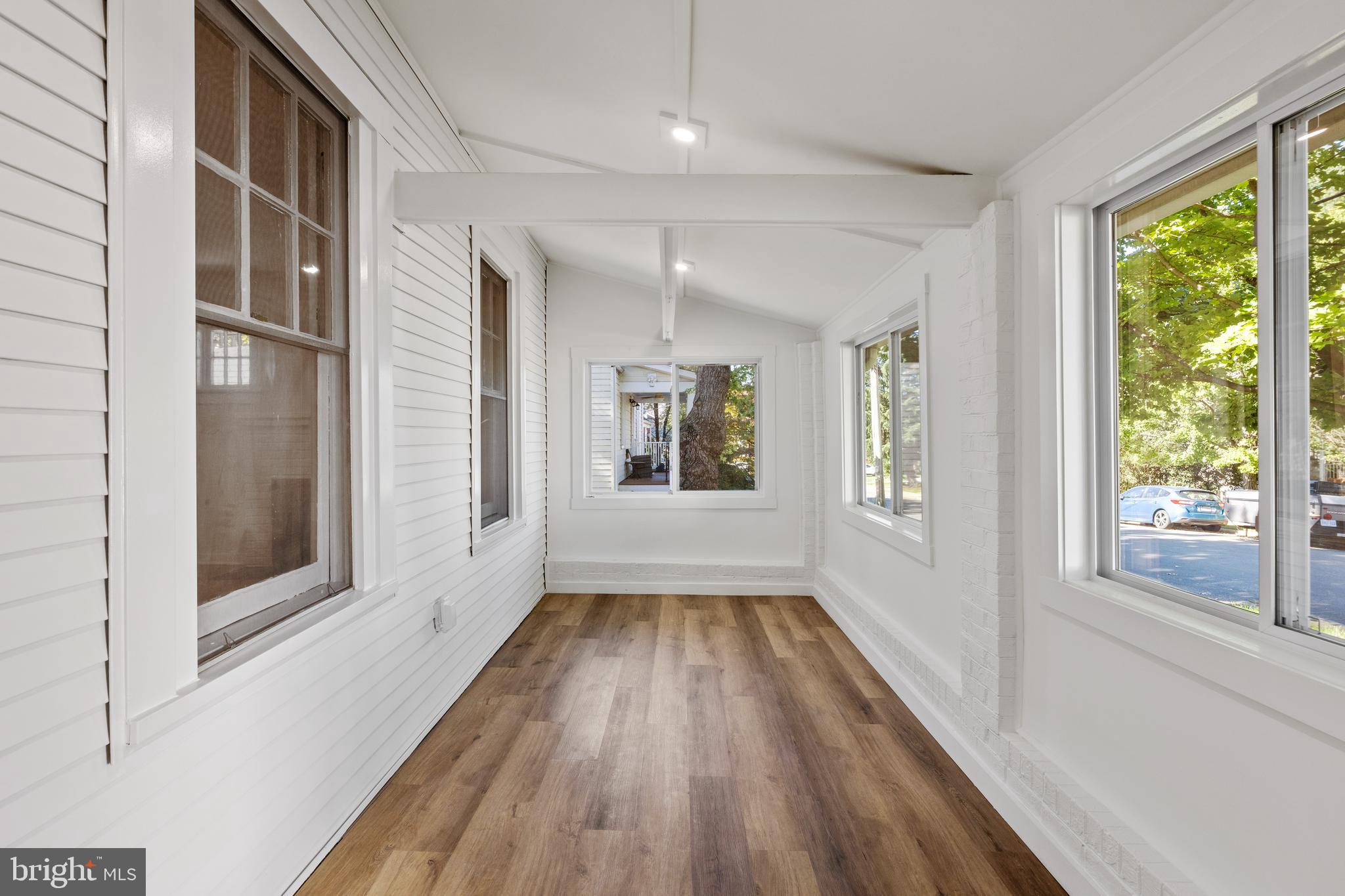 BON AIR - Residential