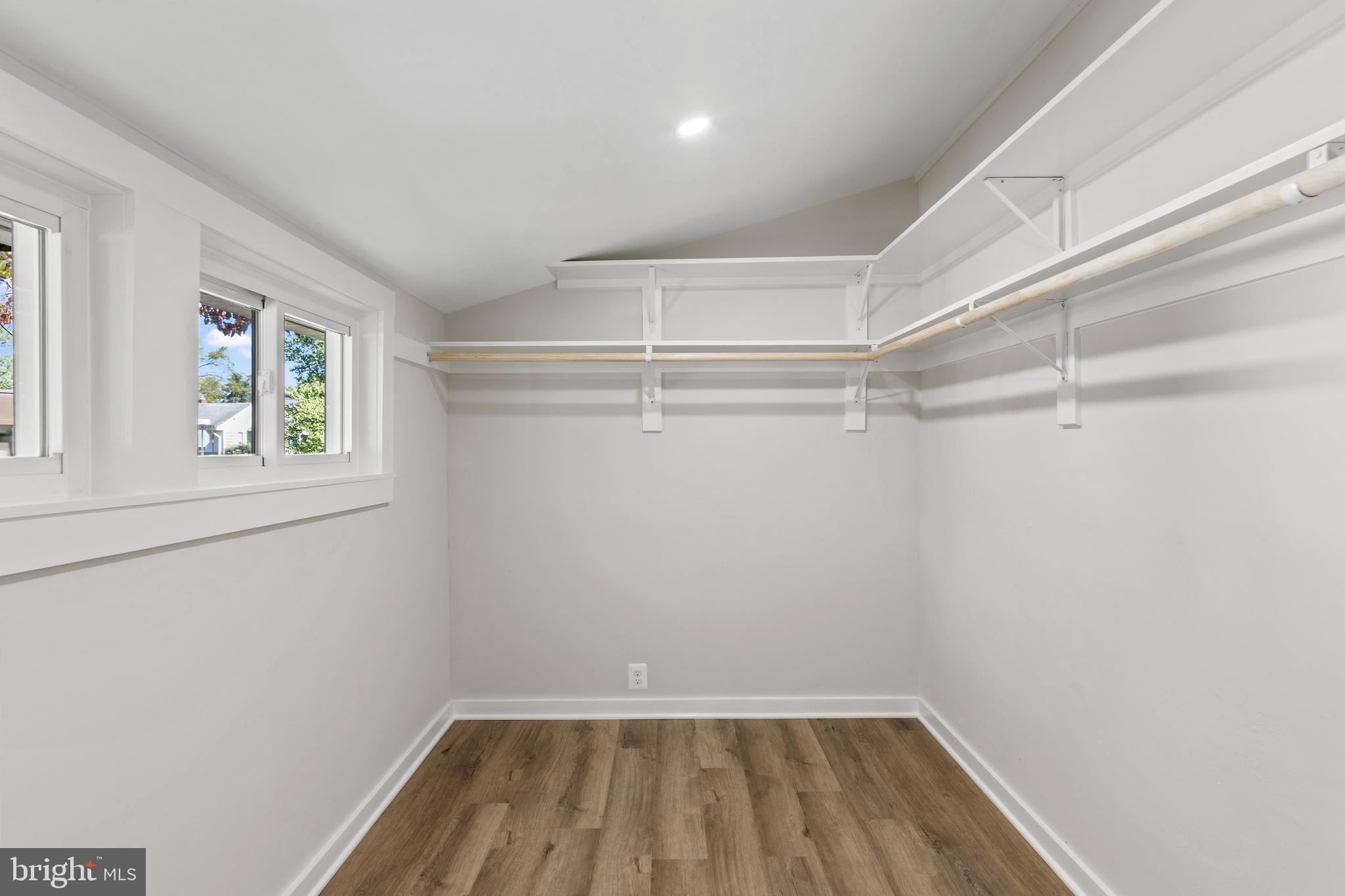 BON AIR - Residential