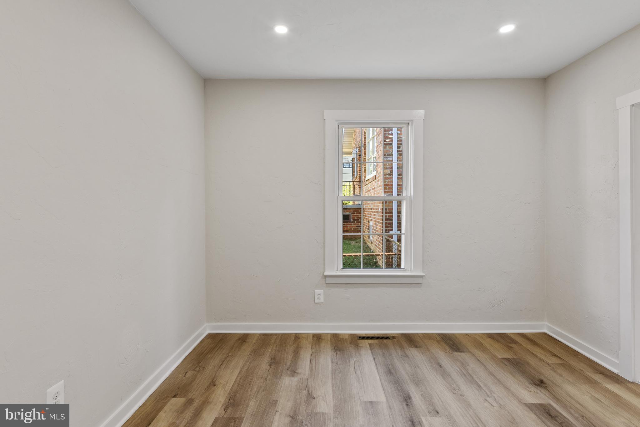 BON AIR - Residential