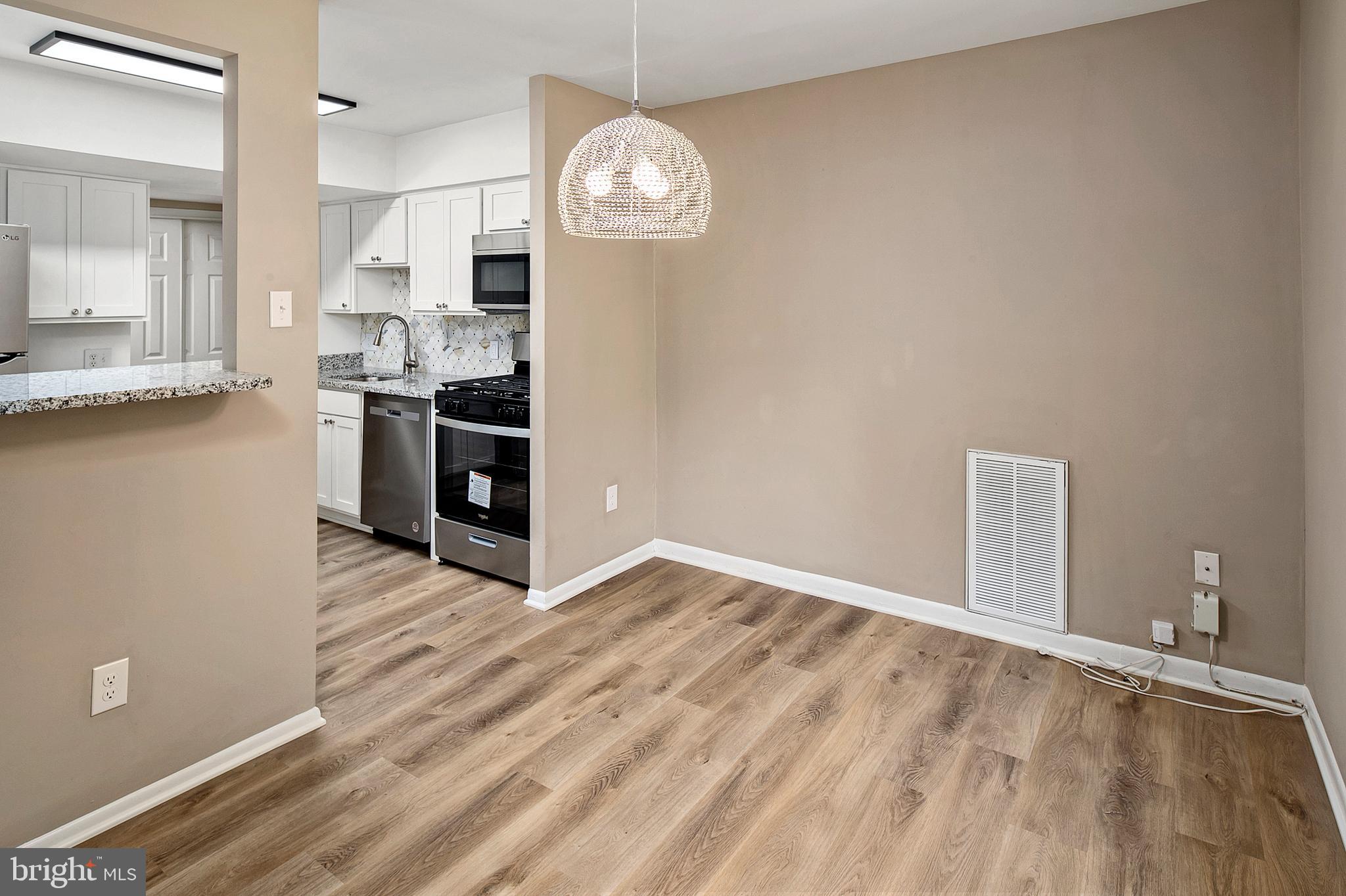 TREOVER CONDOMINIUM - Residential Lease